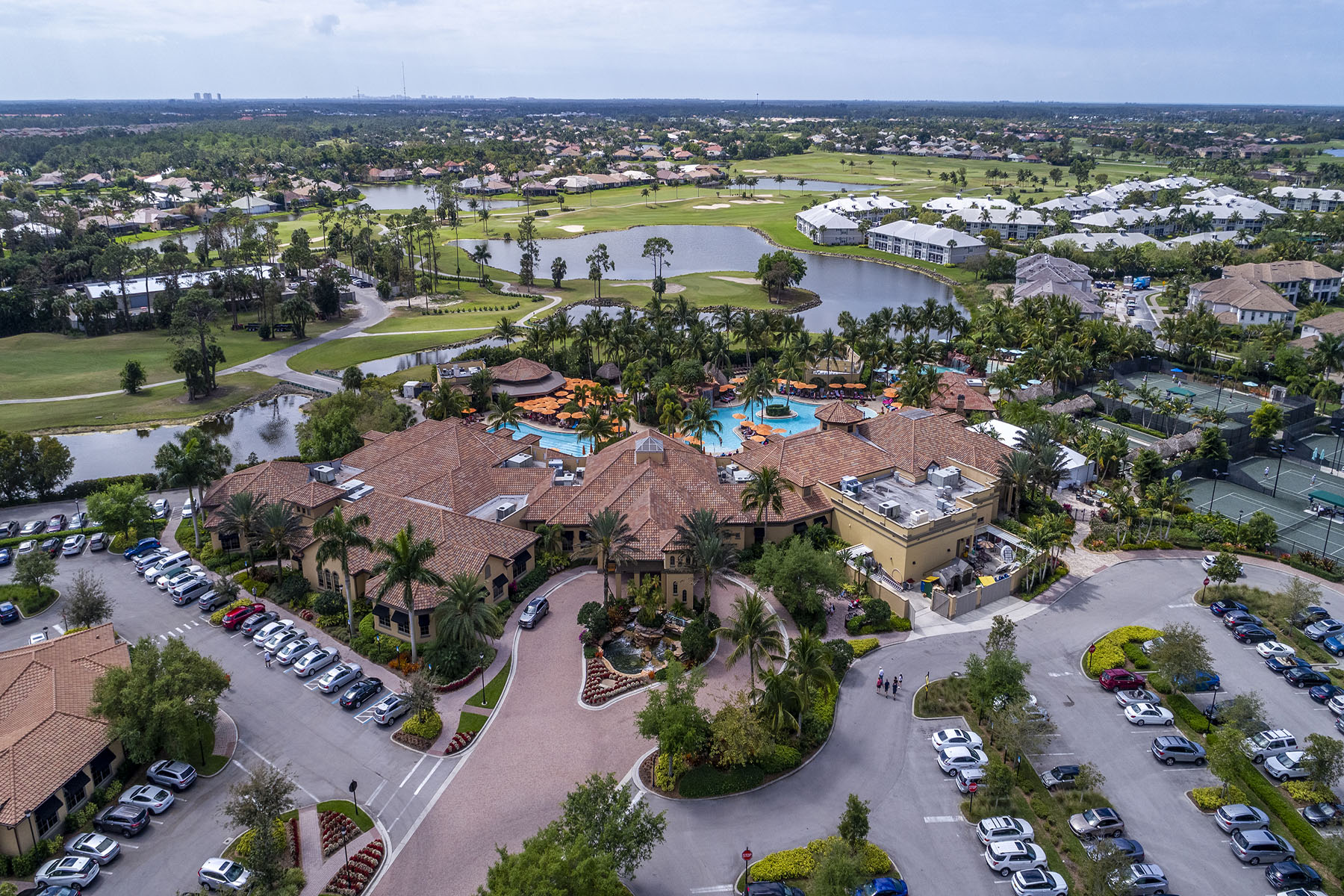 6589 Costa Circle