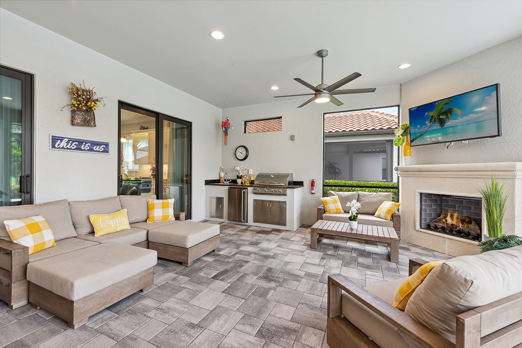 3253 Belon Lane