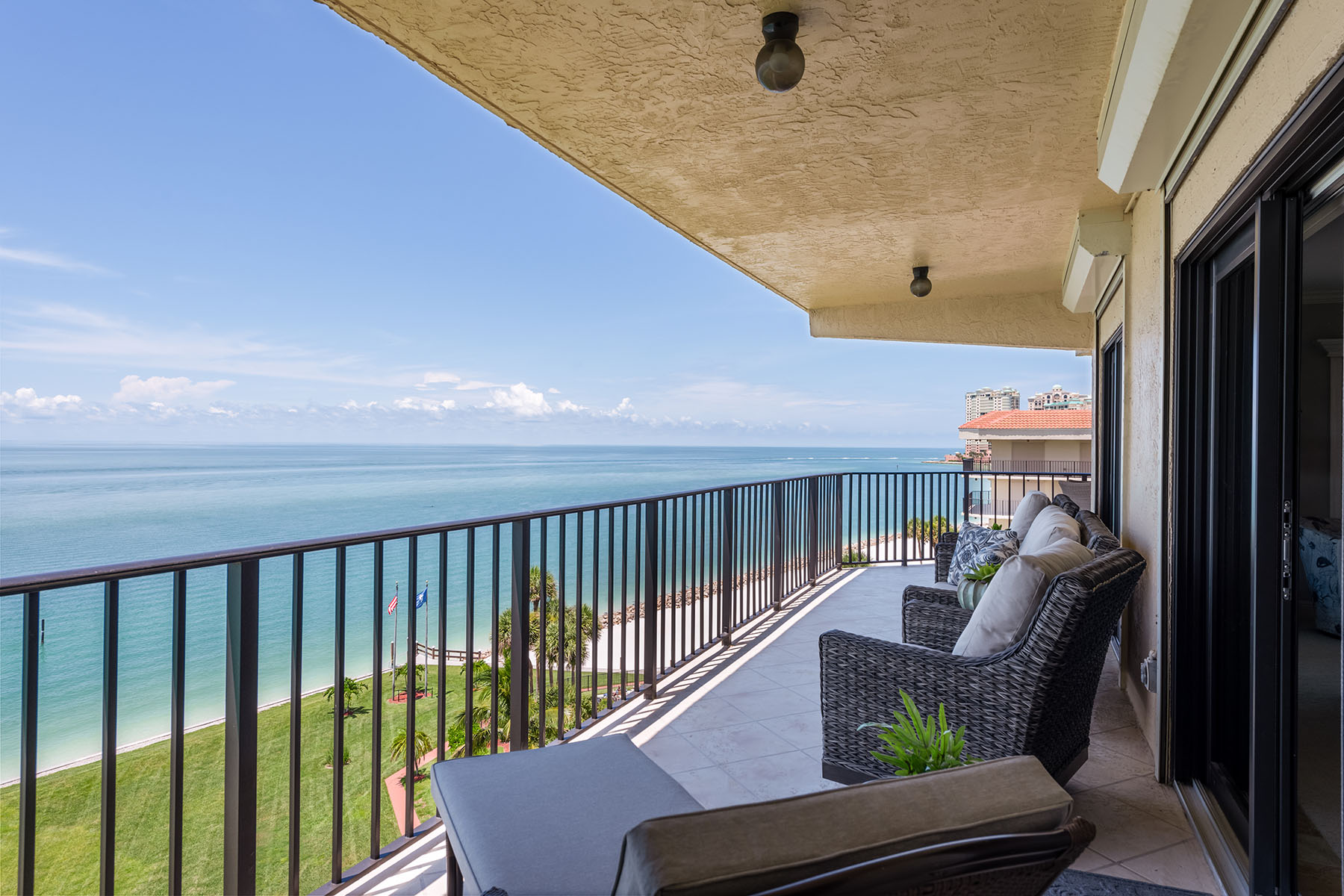 1100 S Collier Boulevard , 722