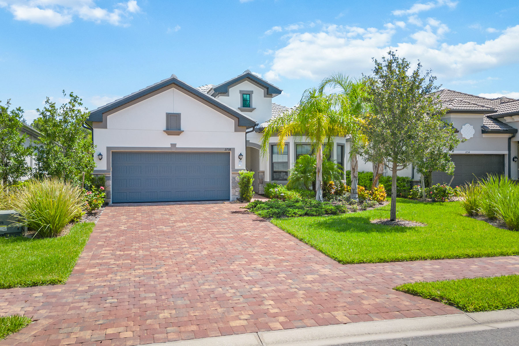 2738 Aviamar Circle