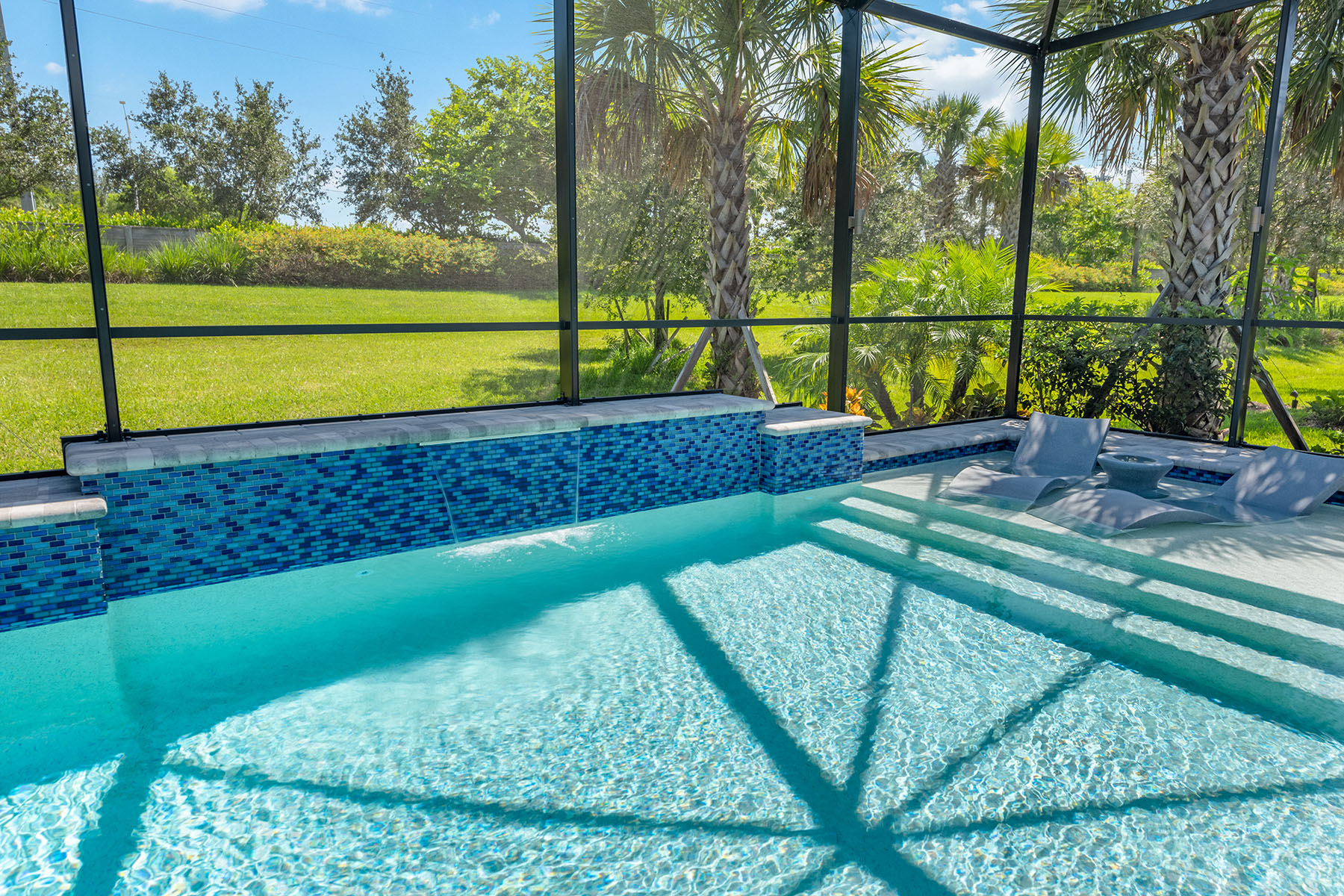 2738 Aviamar Circle