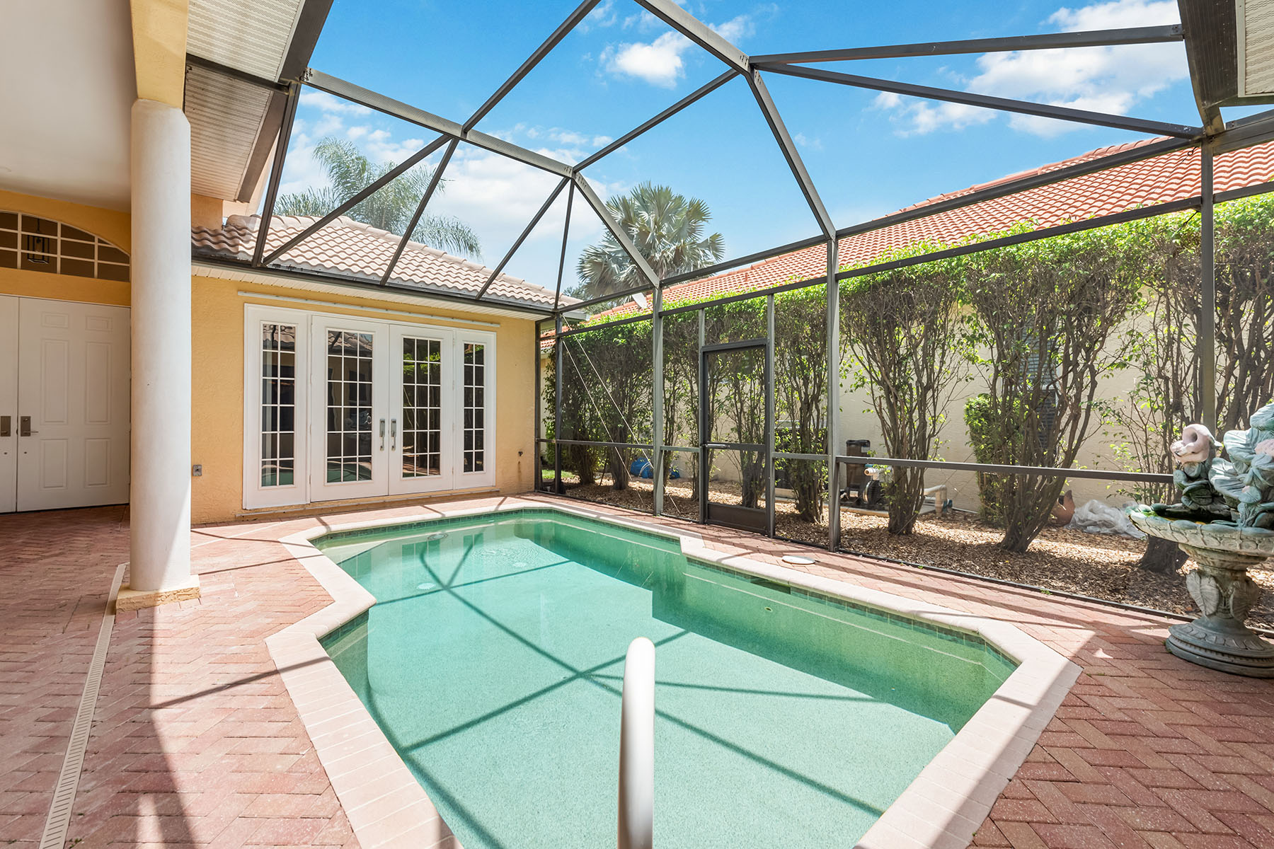6761 Bent Grass Drive