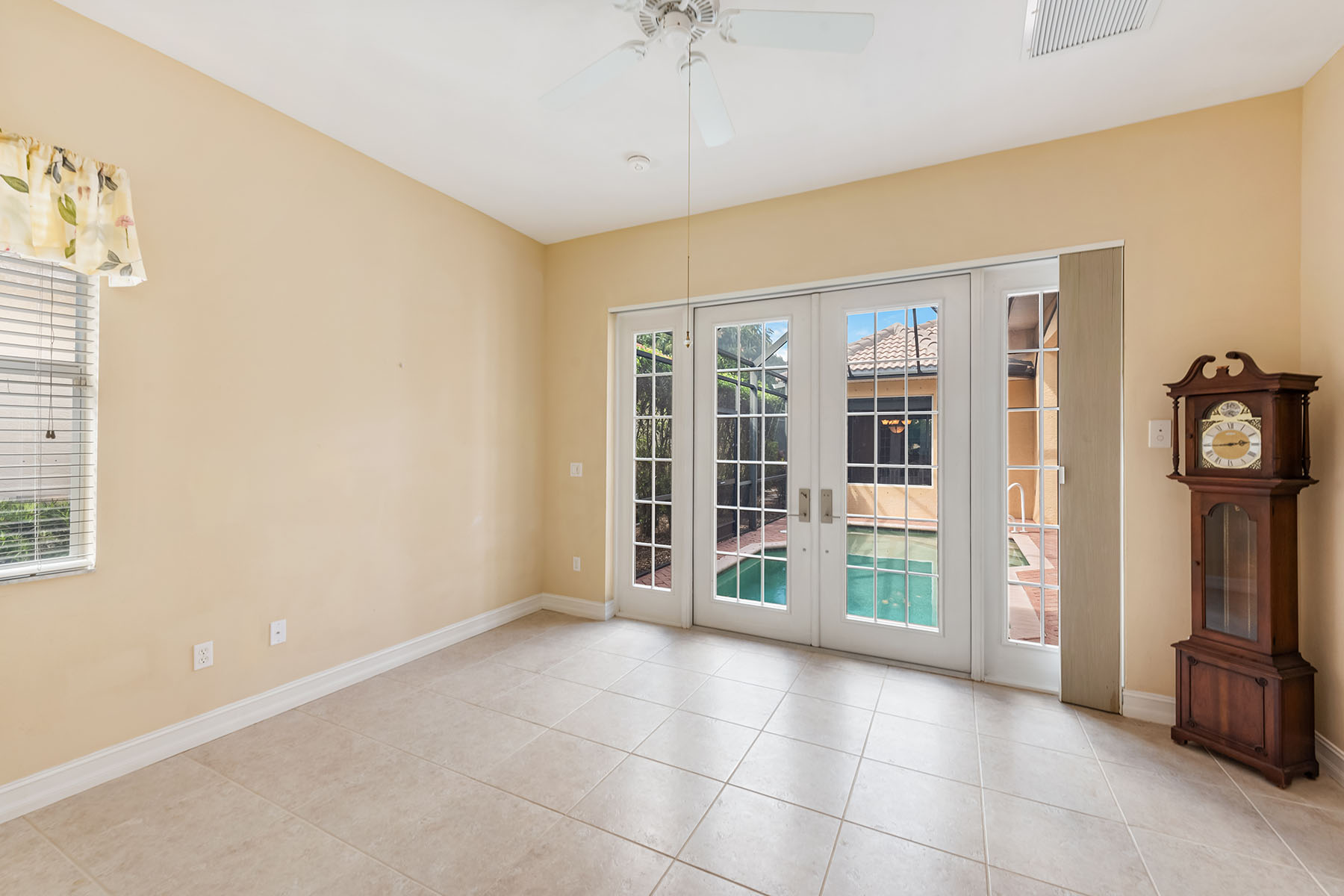 6761 Bent Grass Drive
