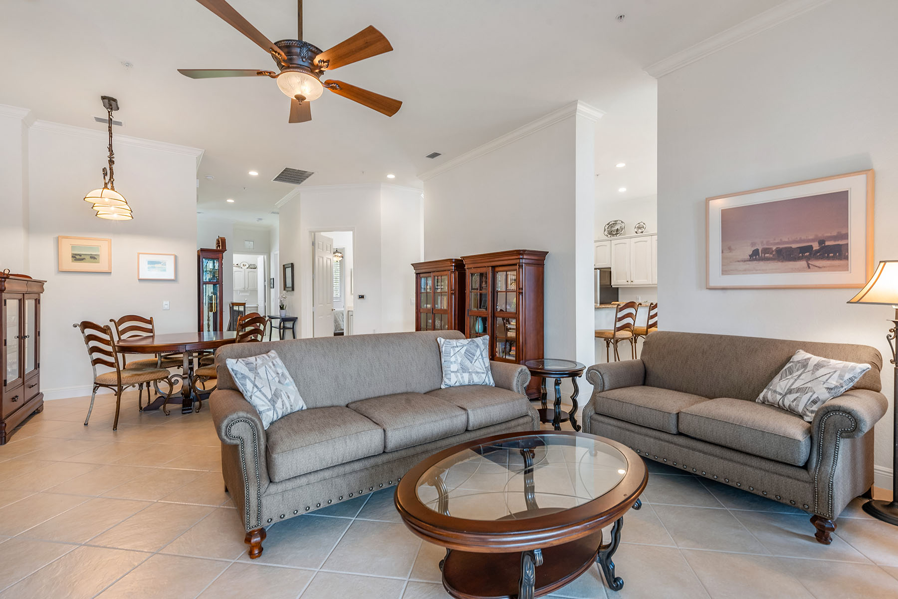 9267 Museo Circle , 203