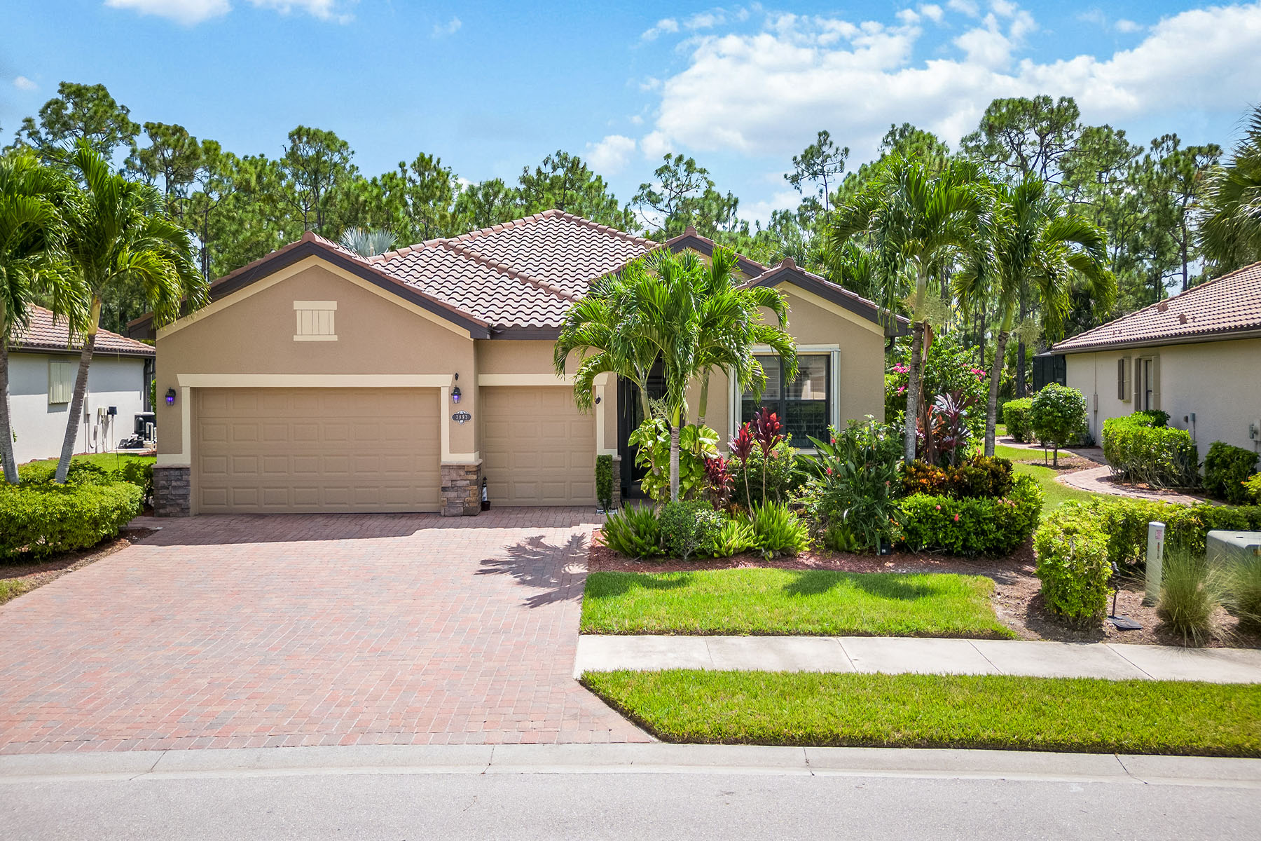 3893 Treasure Cove Circle