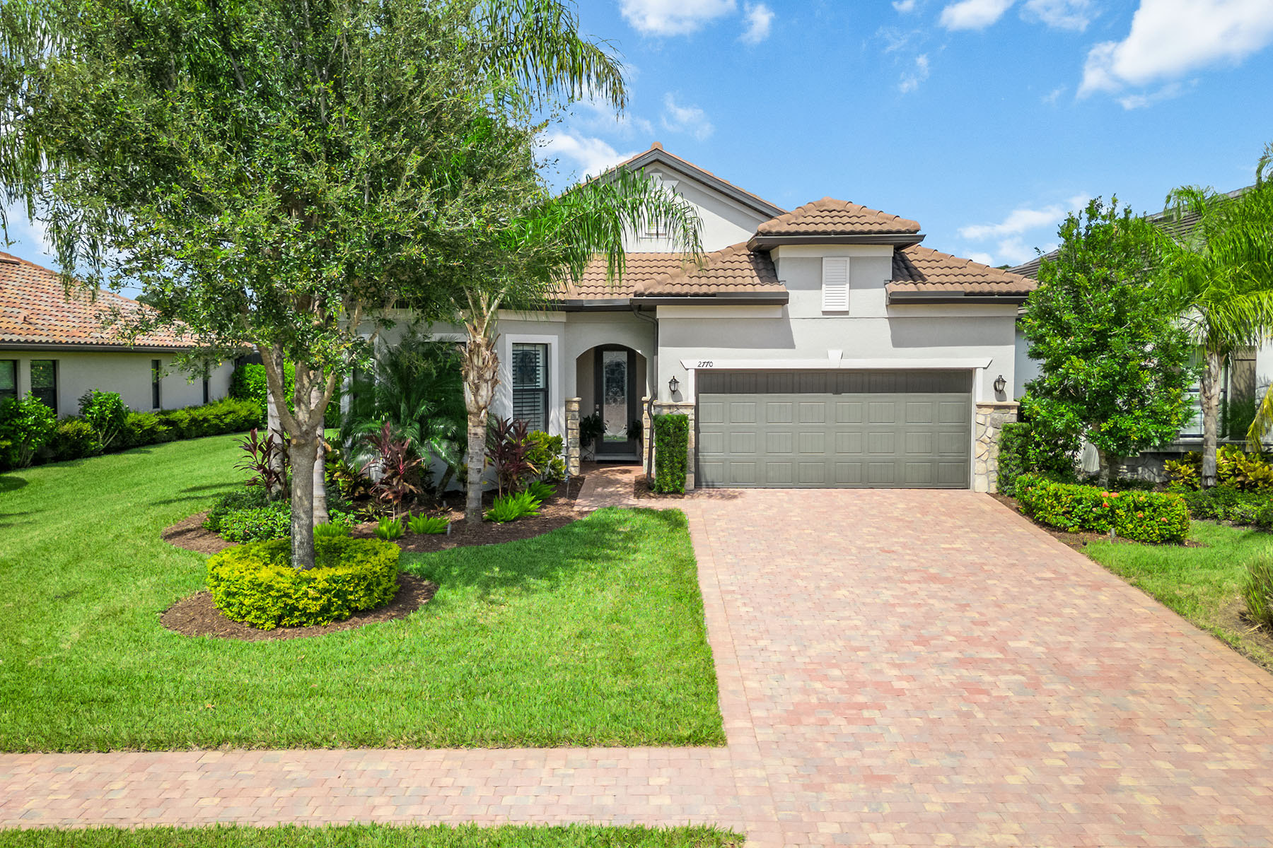 2770 Aviamar Circle