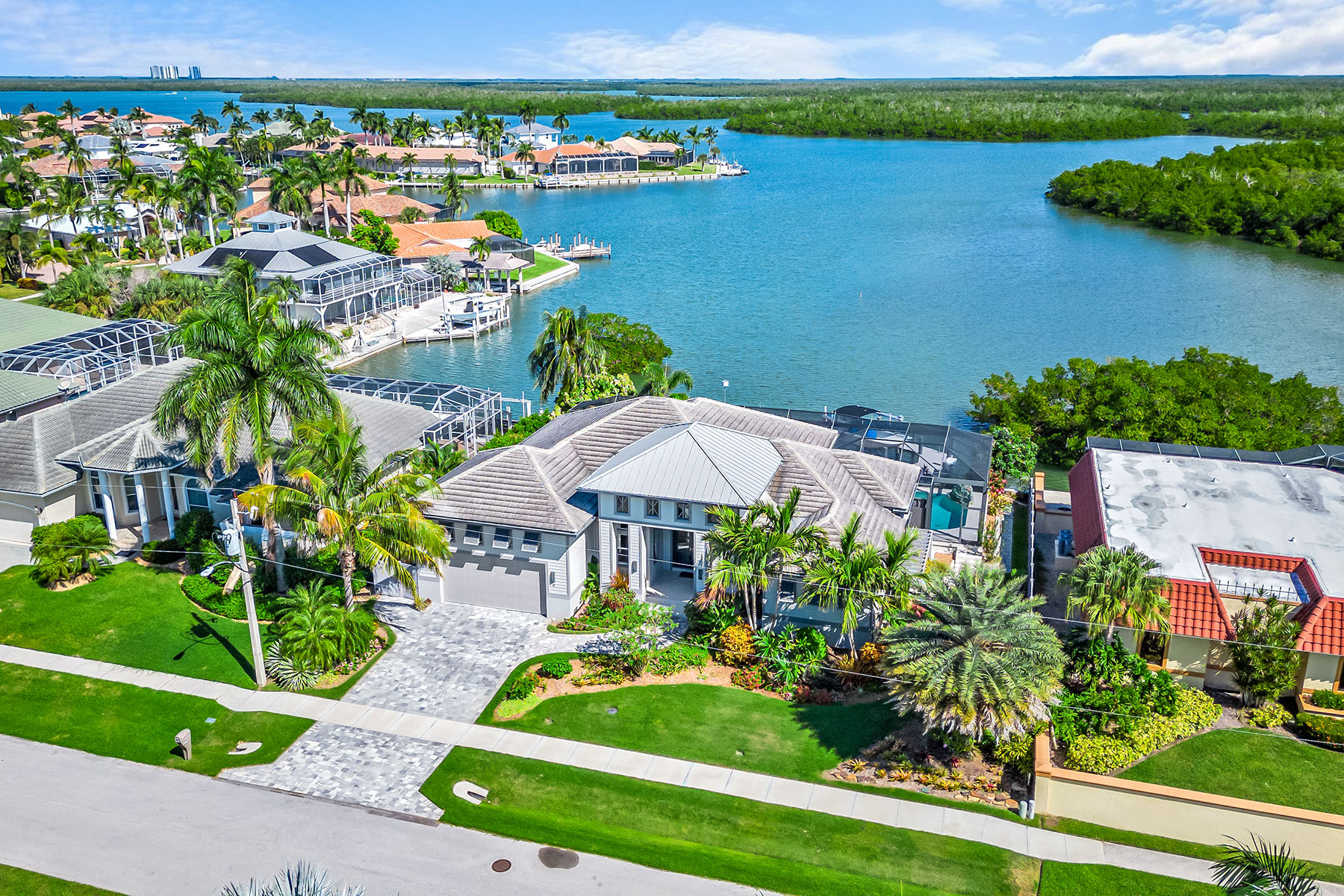 15 Blue Hill Court