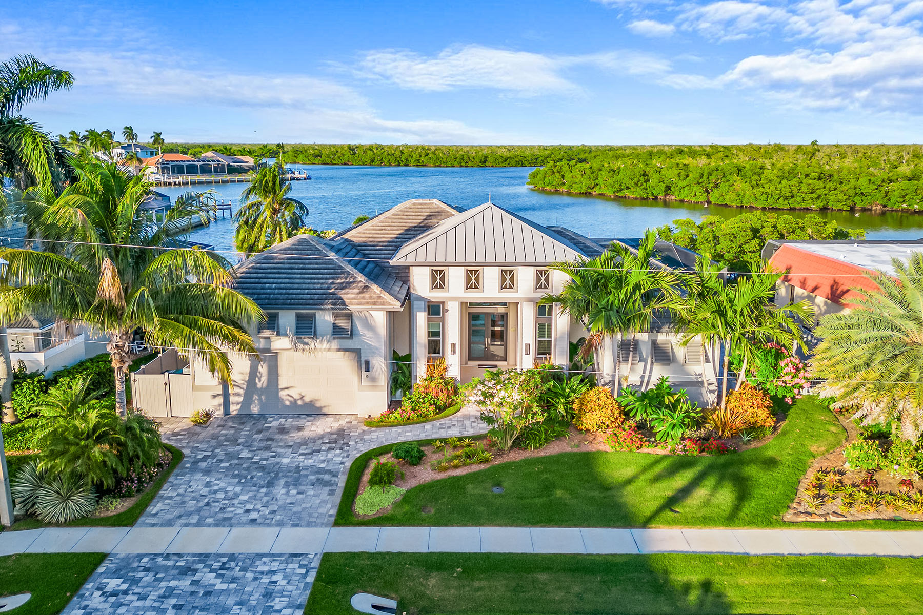 15 Blue Hill Court
