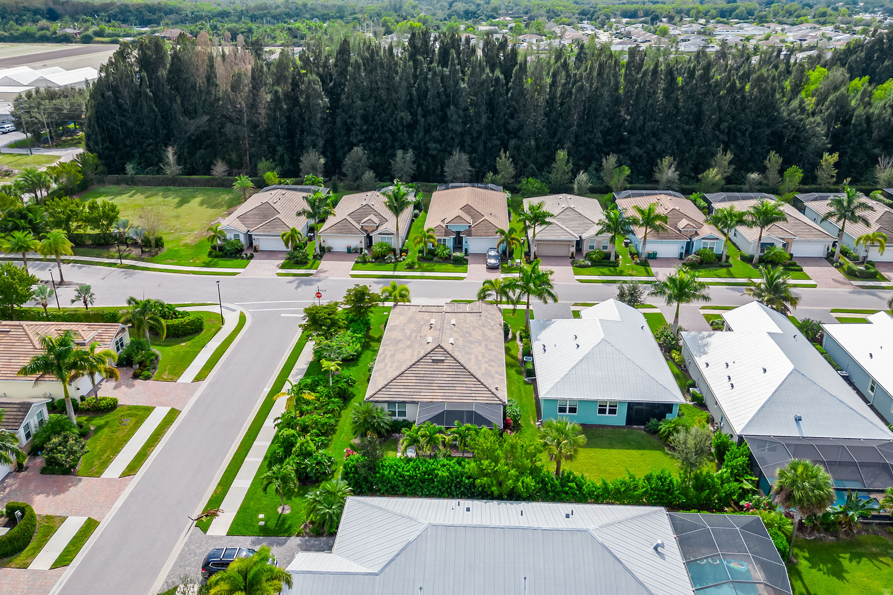 14516 Topsail Drive