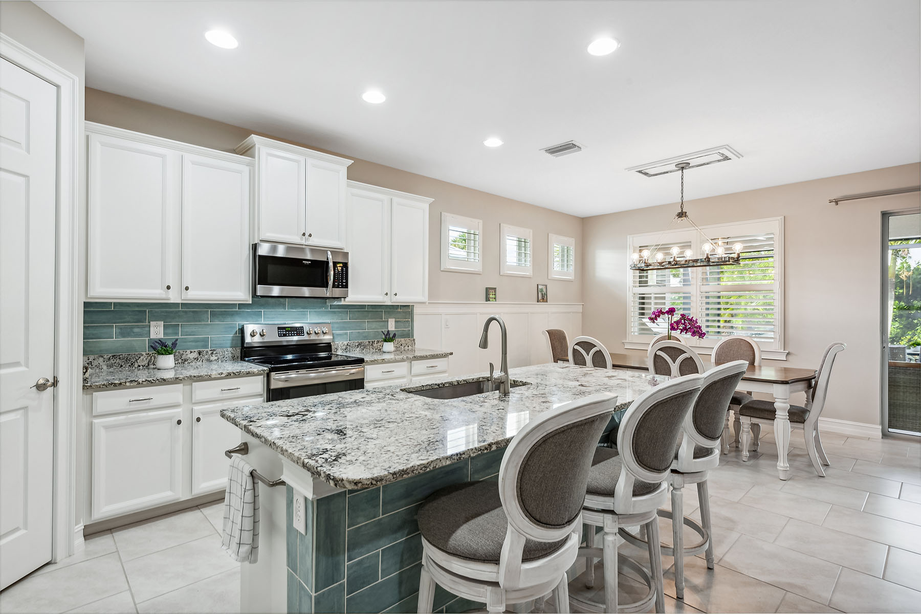 14516 Topsail Drive