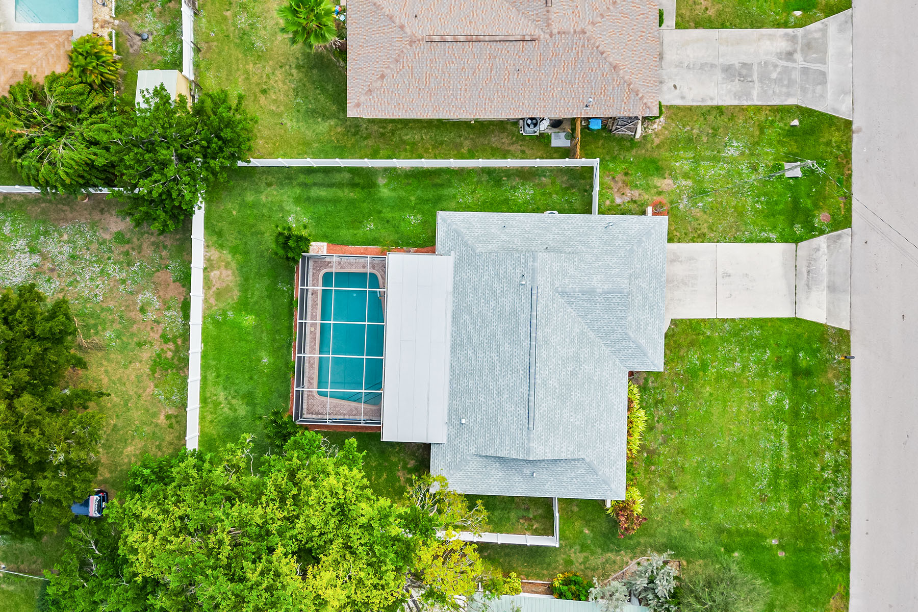 3729 SE 8th Avenue