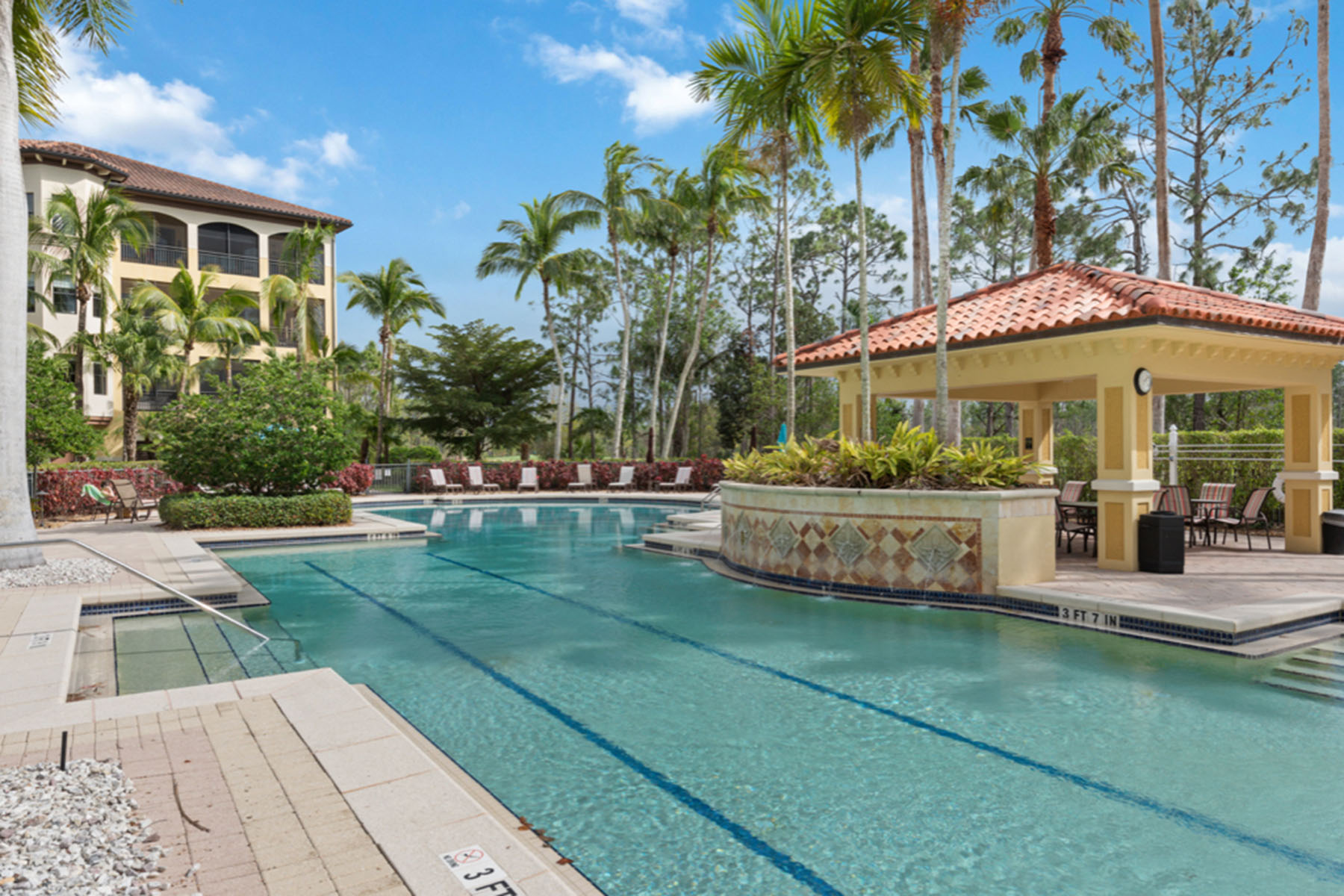 2748 Tiburon Boulevard E , C-106