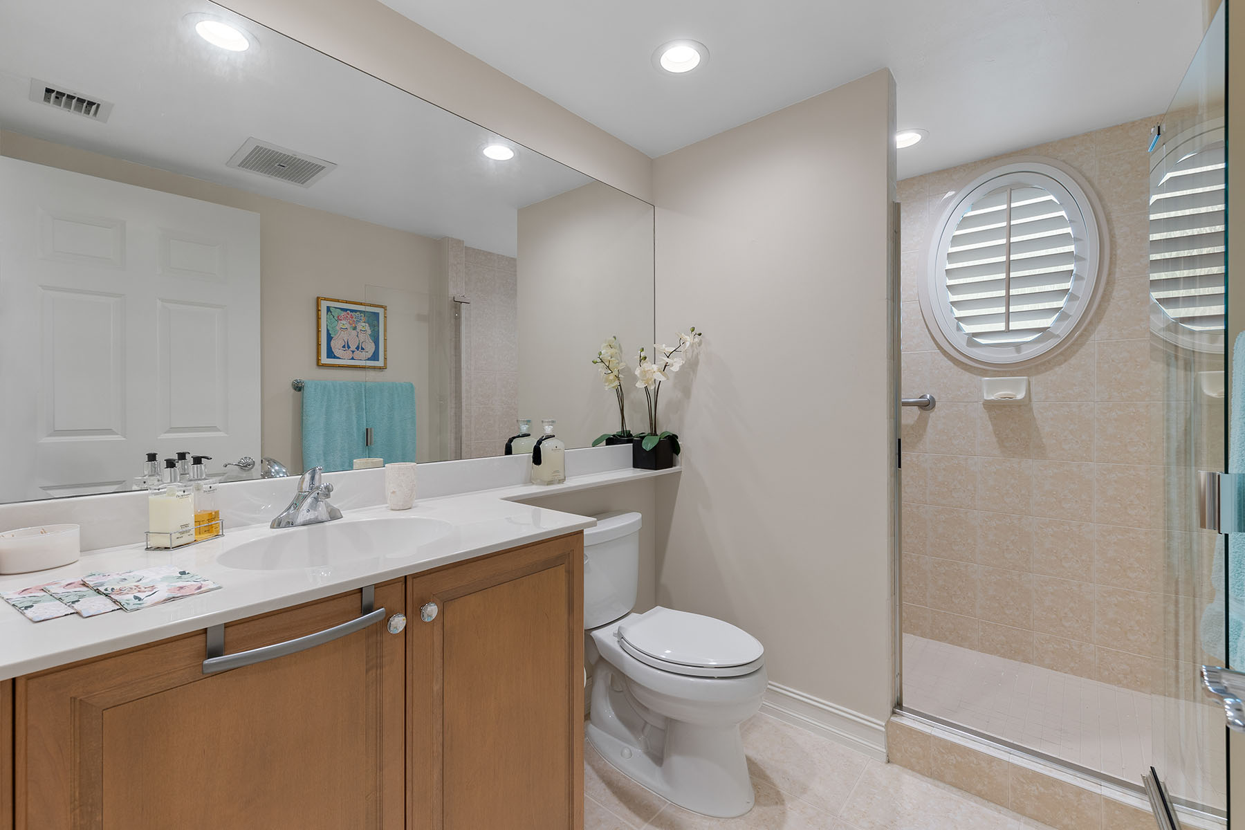 2748 Tiburon Boulevard E , C-106