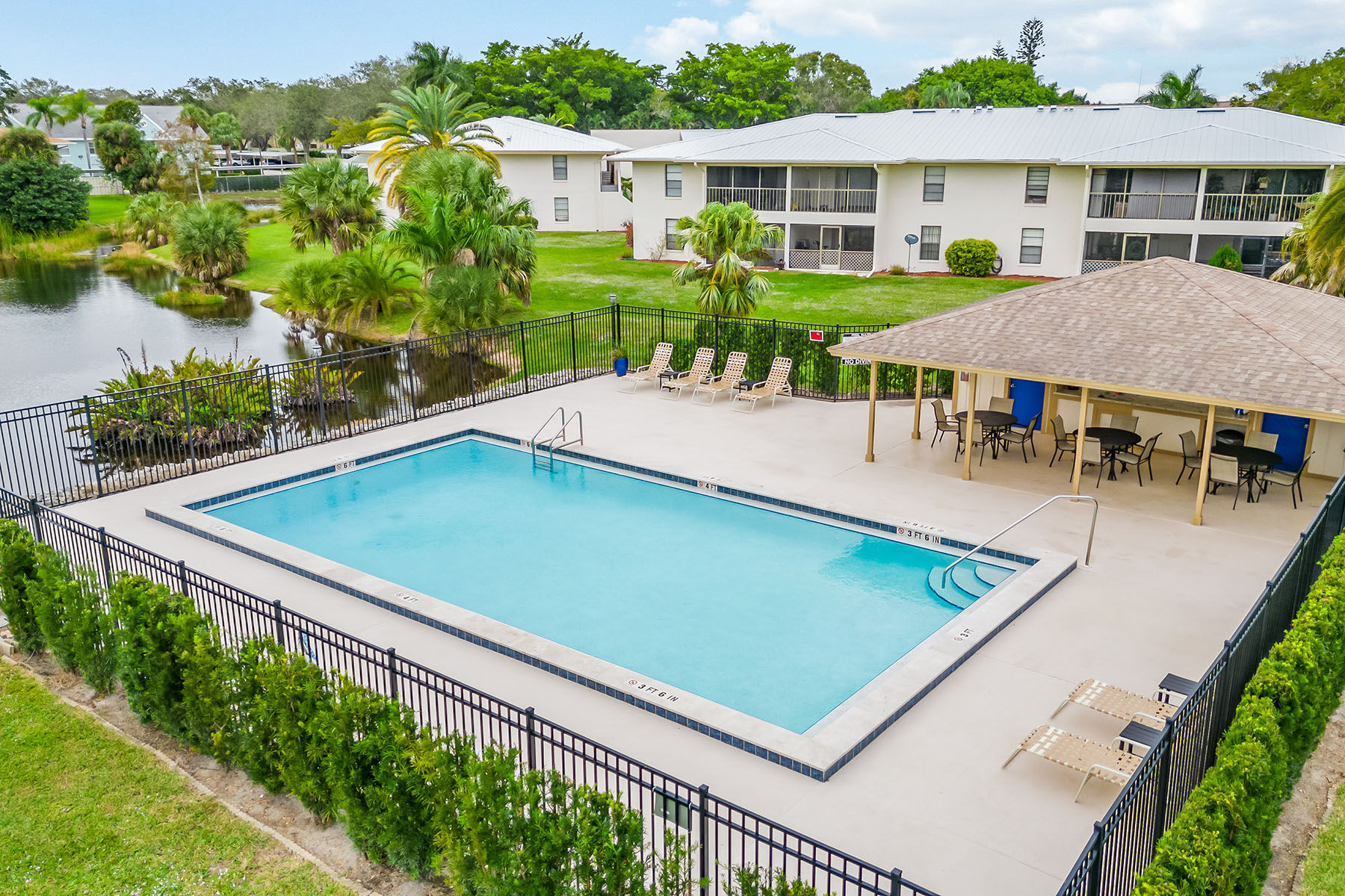 135 Cypress Way E , 1