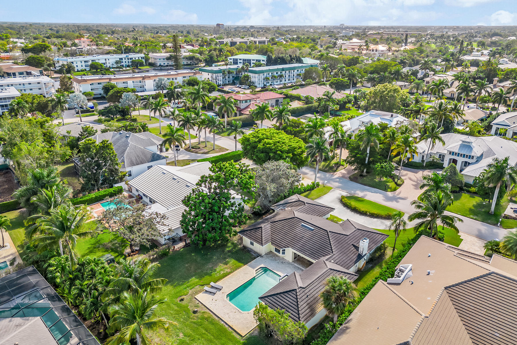 707 Port Side Drive