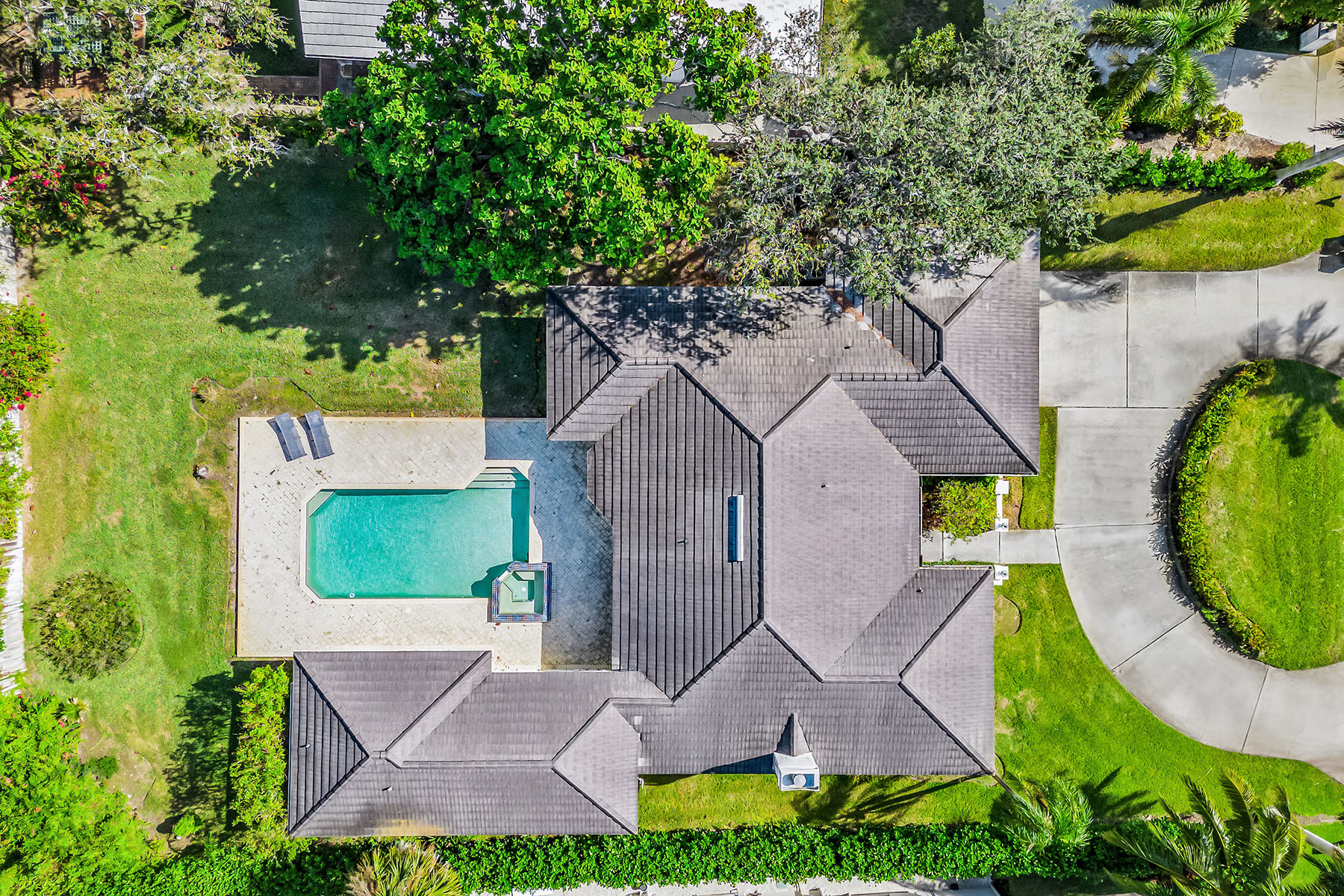707 Port Side Drive