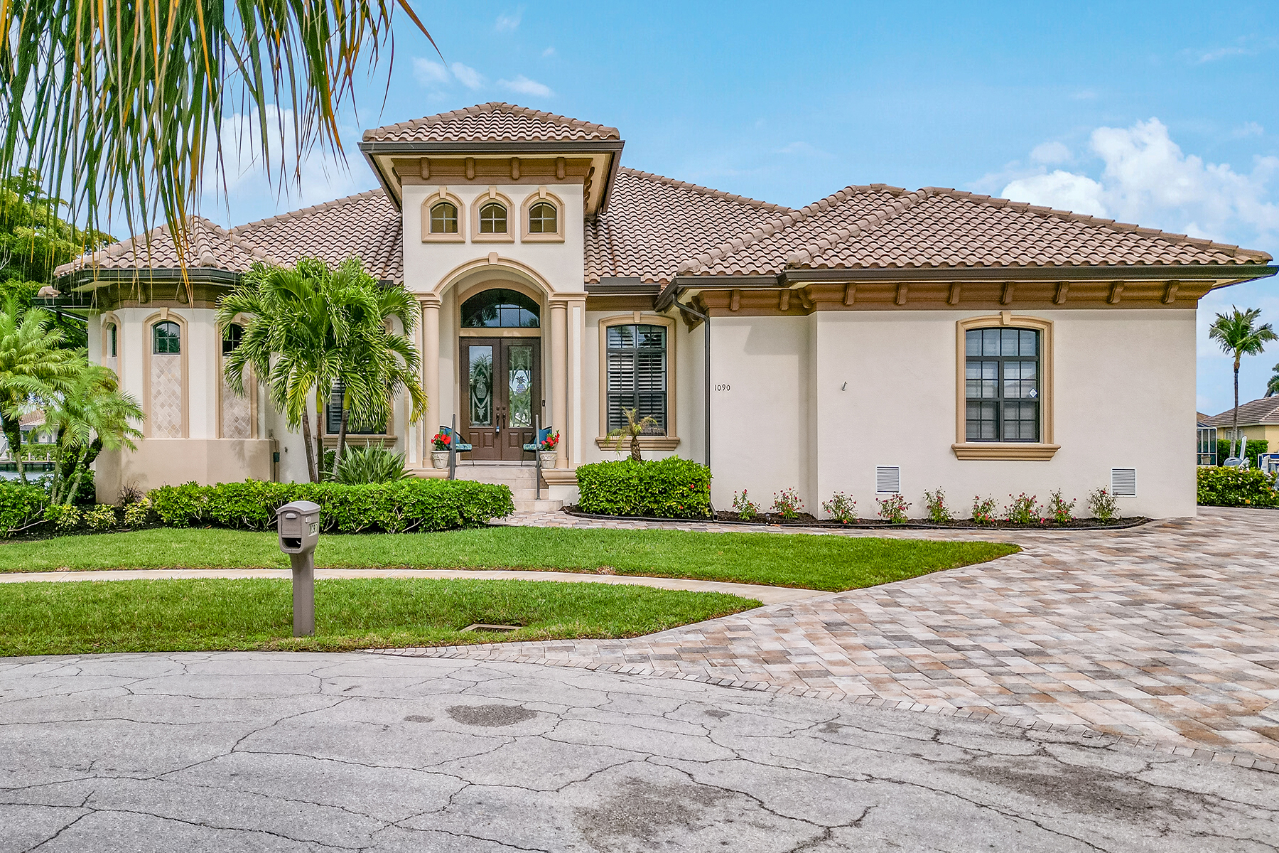 1090 Dill Court