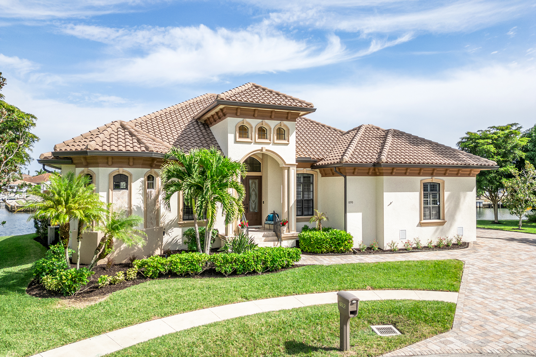 1090 Dill Court