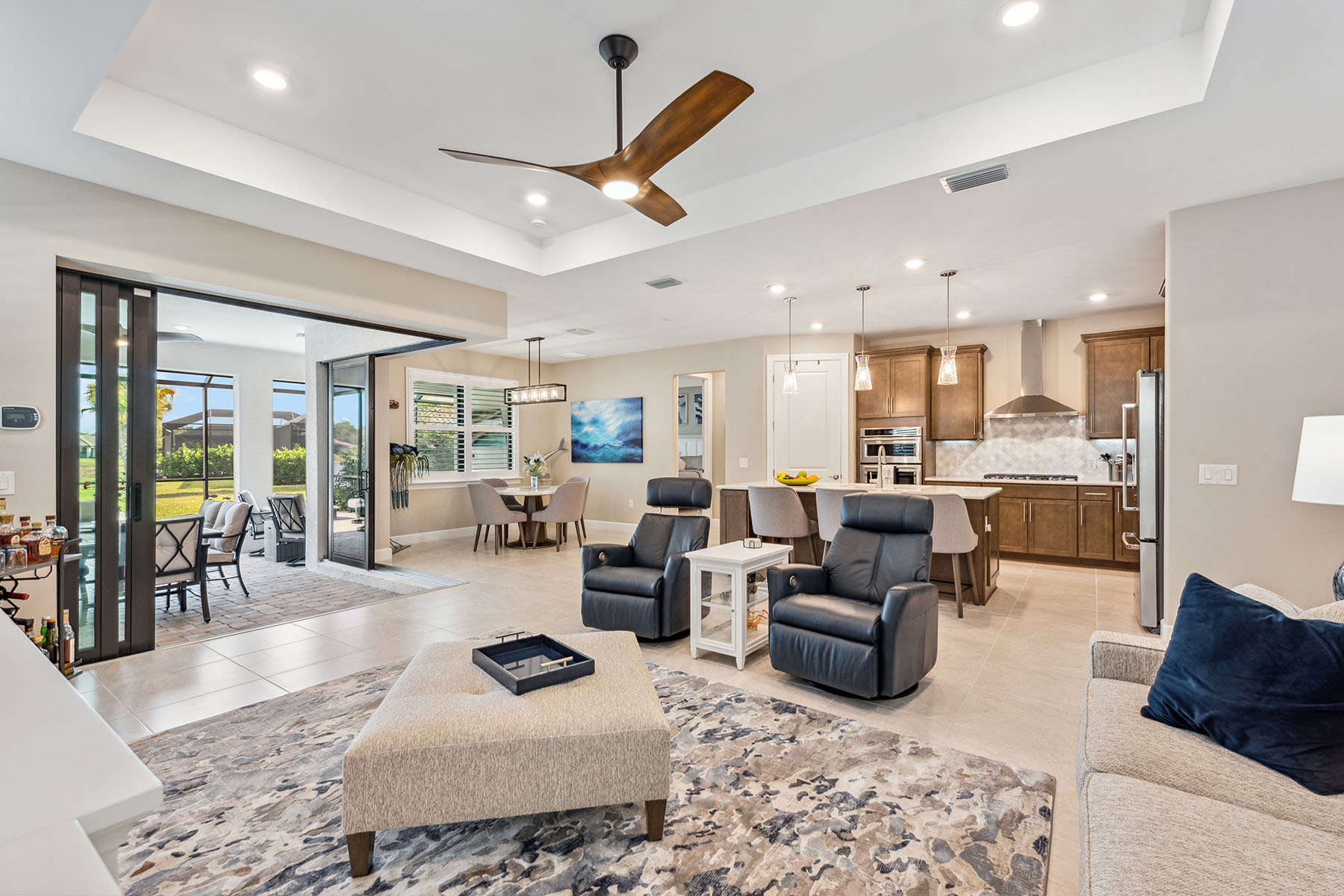6818 Greenbriar Court