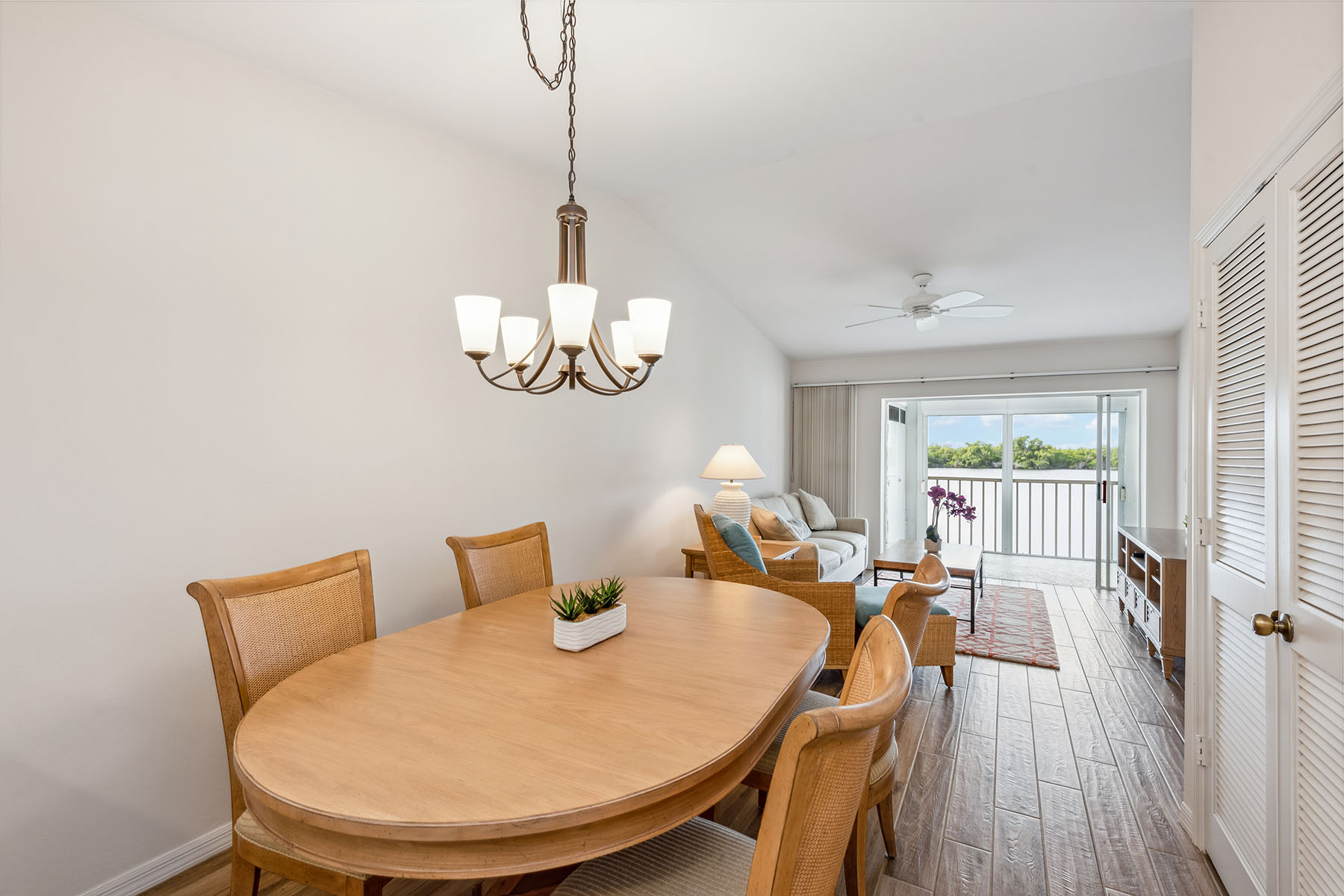 1015 Mainsail Drive , 115