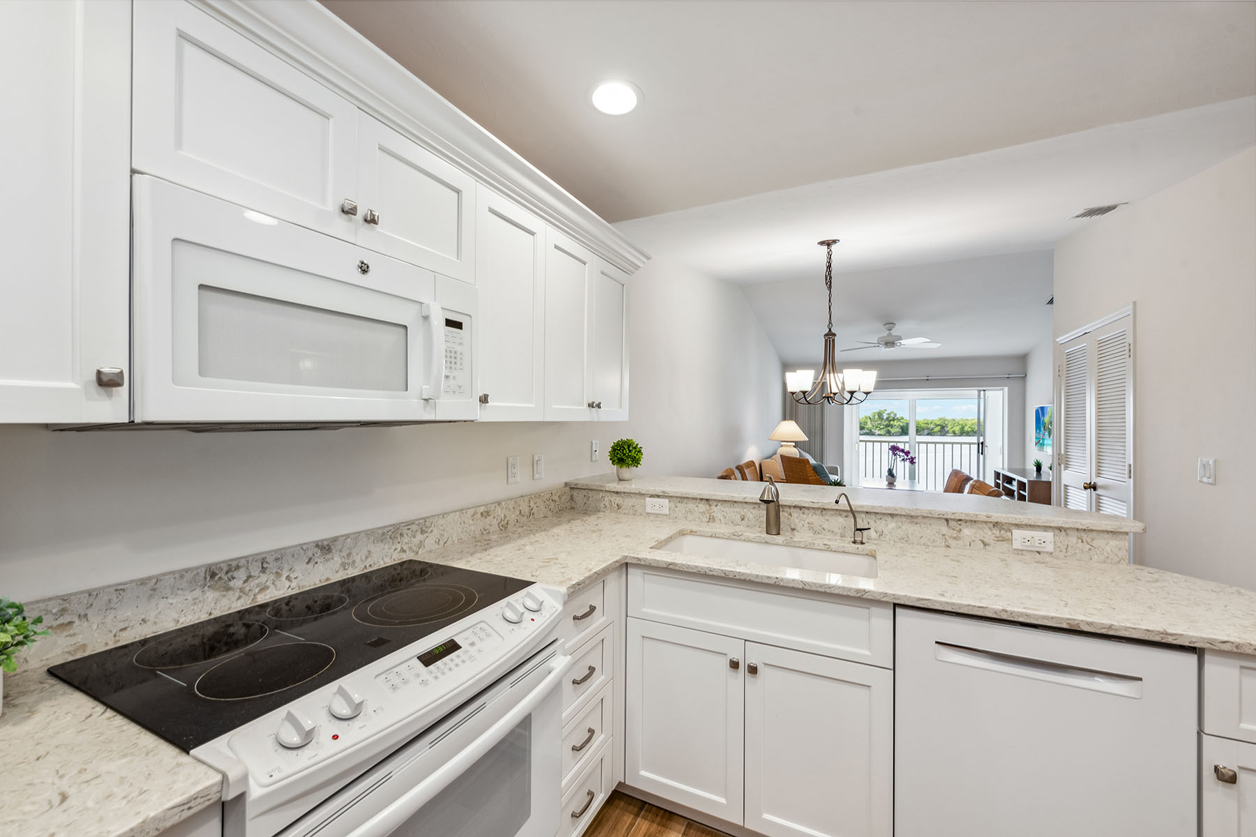 1015 Mainsail Drive , 115