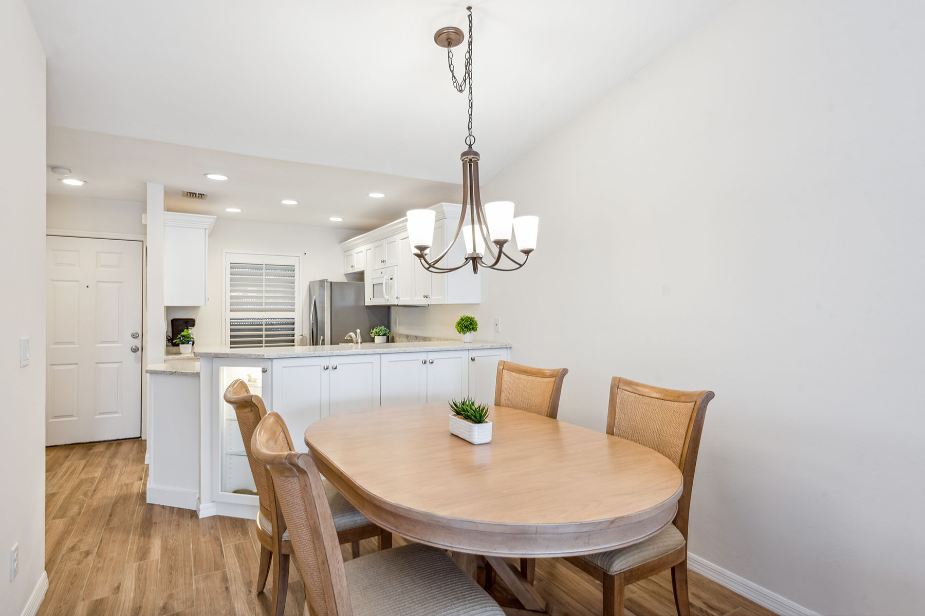 1015 Mainsail Drive , 115