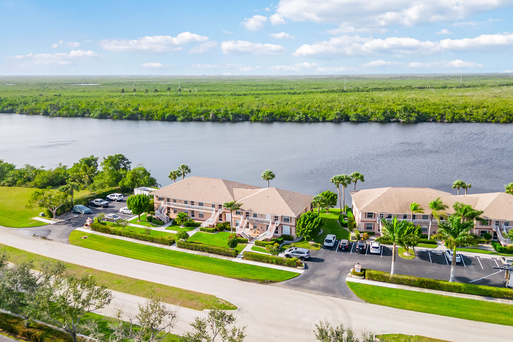 1015 Mainsail Drive , 115