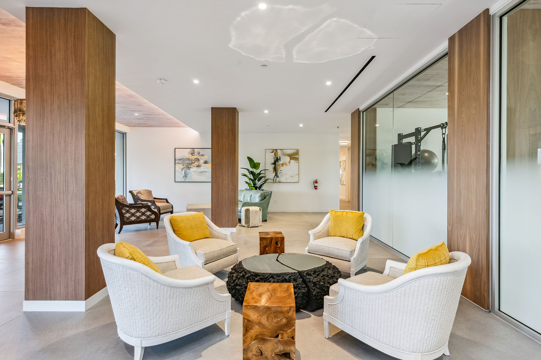 320 Seaview Court , 1808