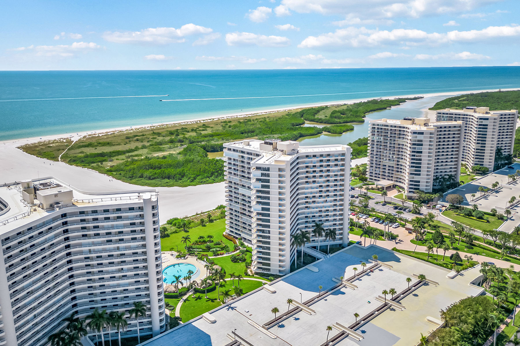 320 Seaview Court , 1808