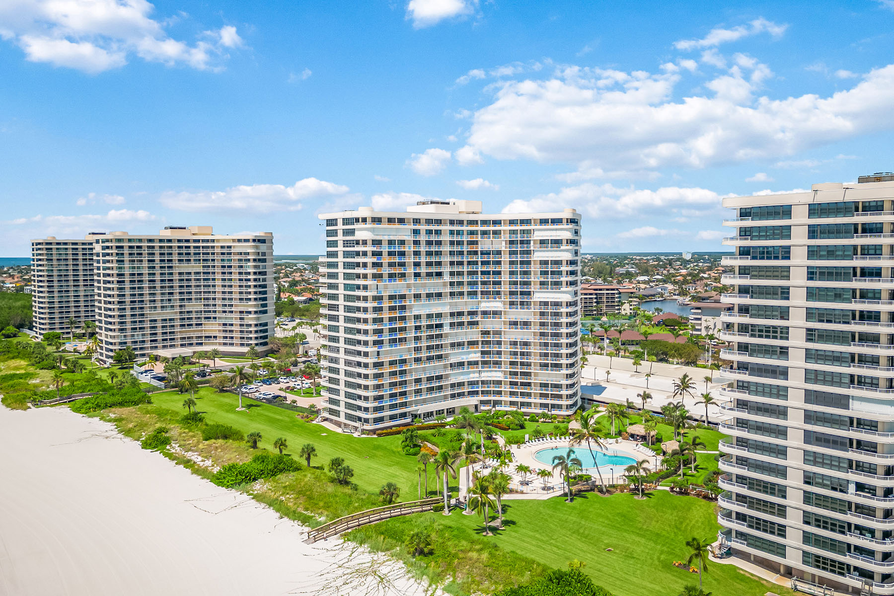 320 Seaview Court , 1808