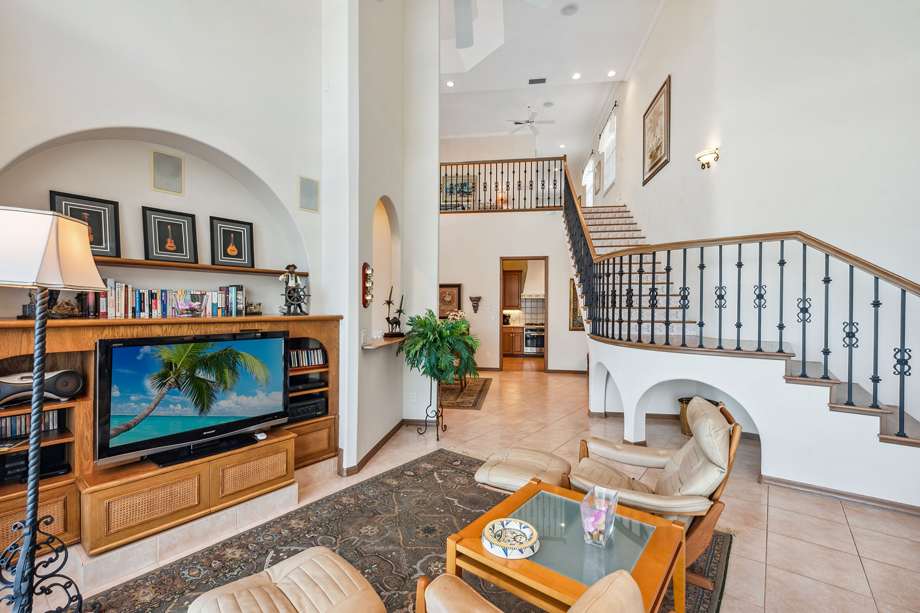 1231 Redwood Court