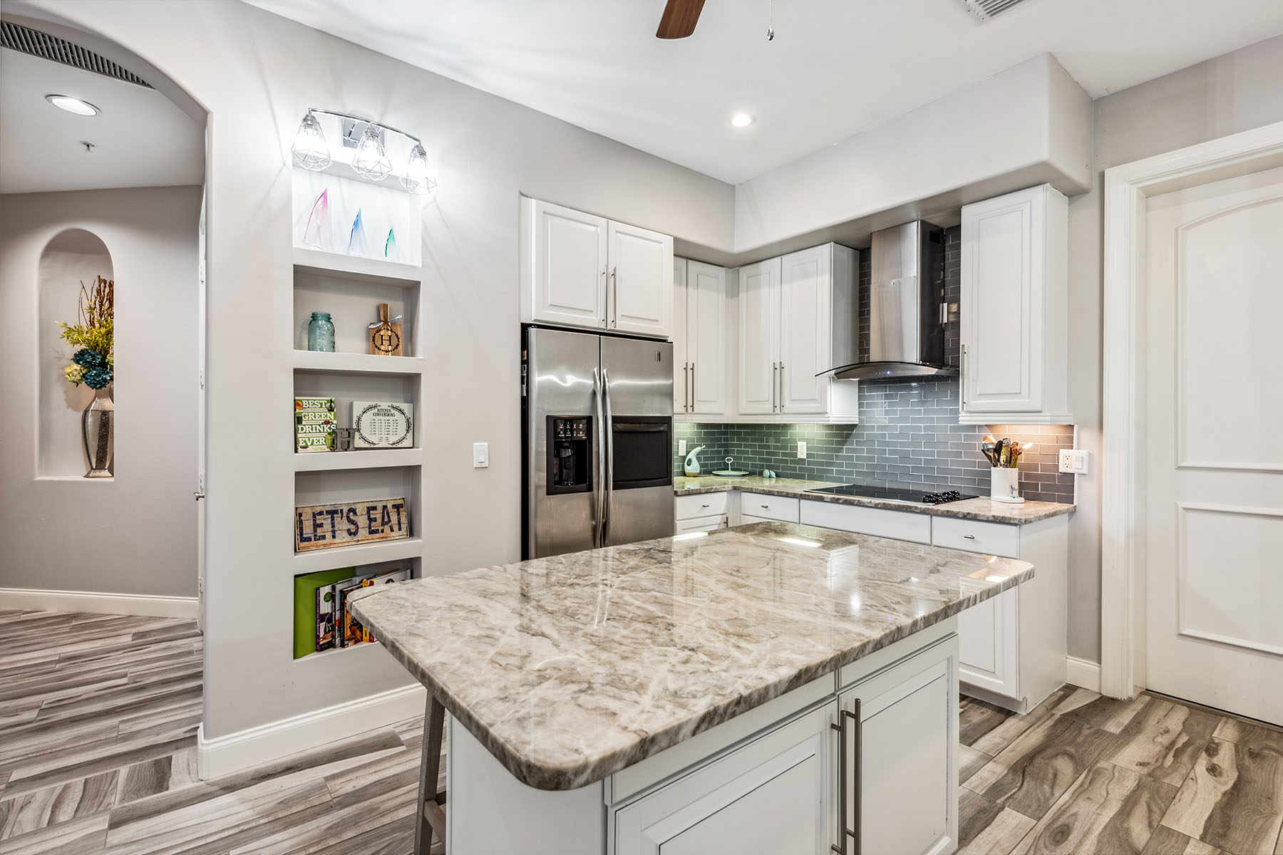 1414 Borghese Lane , 101