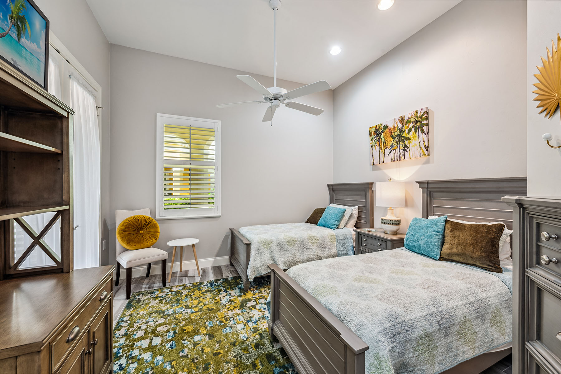 1414 Borghese Lane , 101