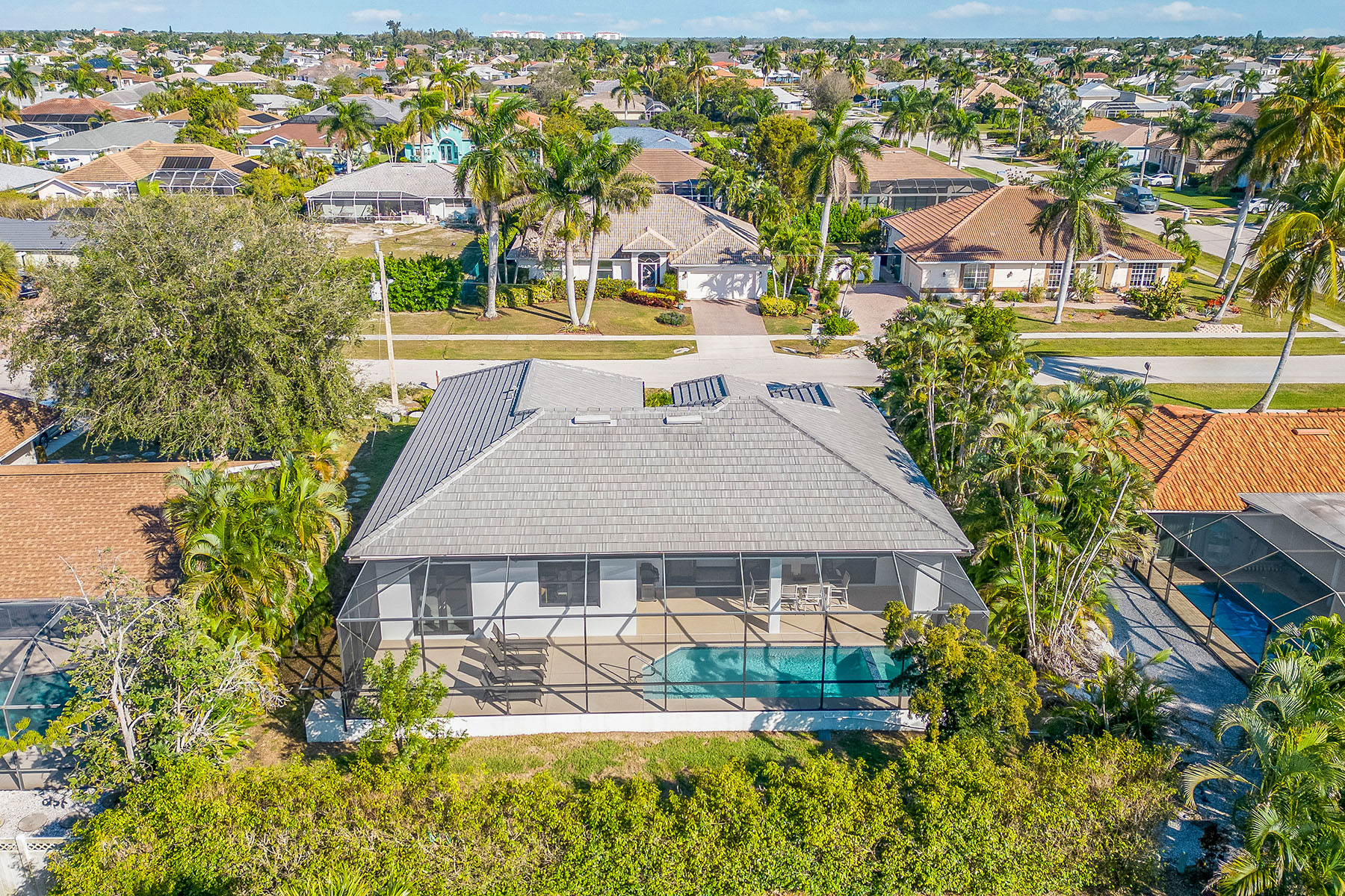 370 Regatta Street