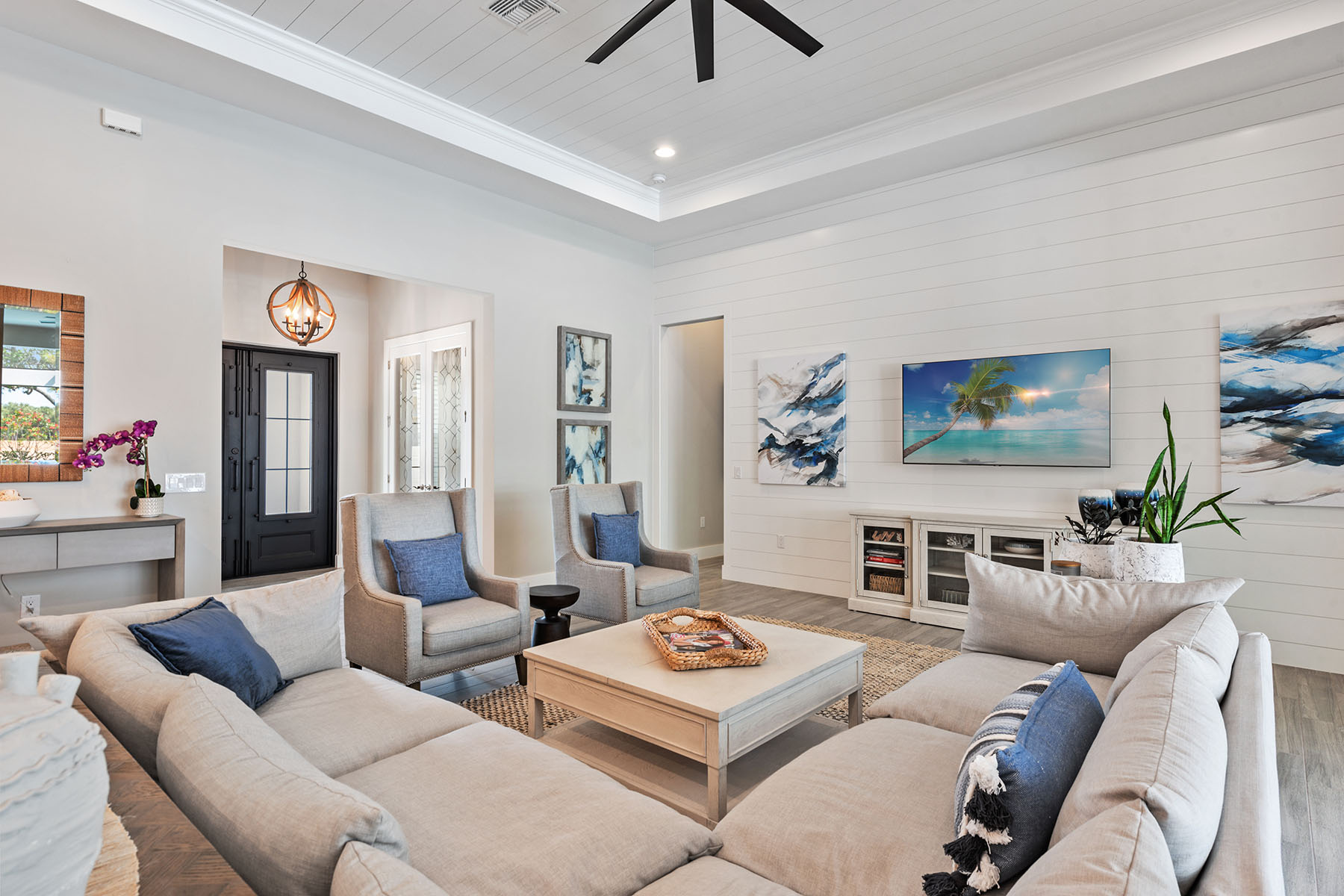 3221 Tavolara Lane