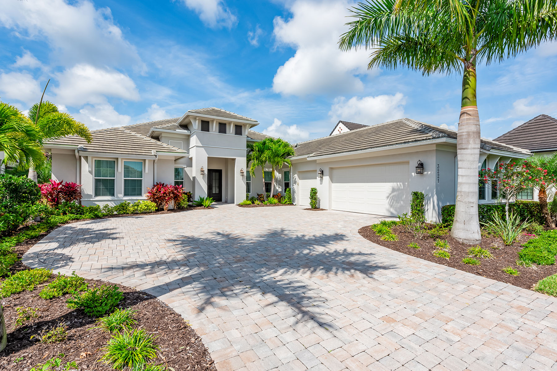 3221 Tavolara Lane