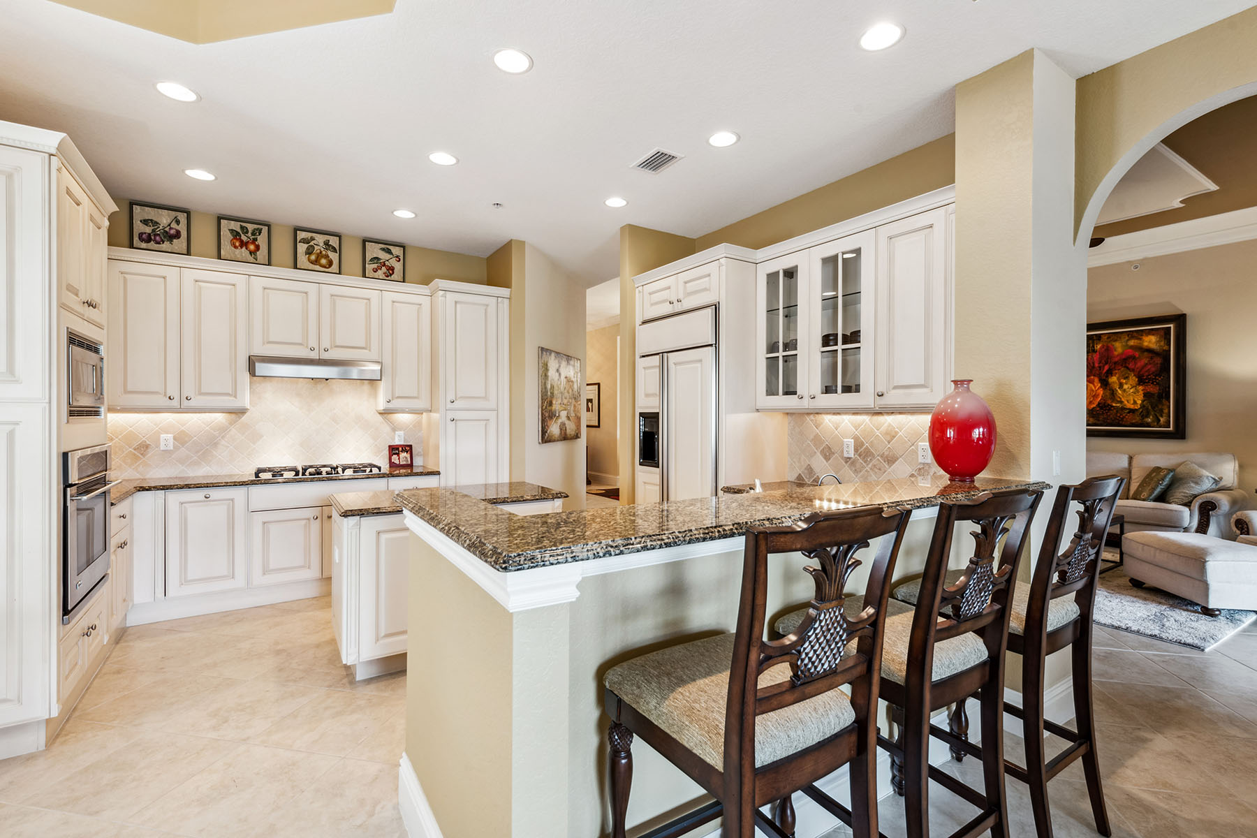 9280 Menaggio Court , 102