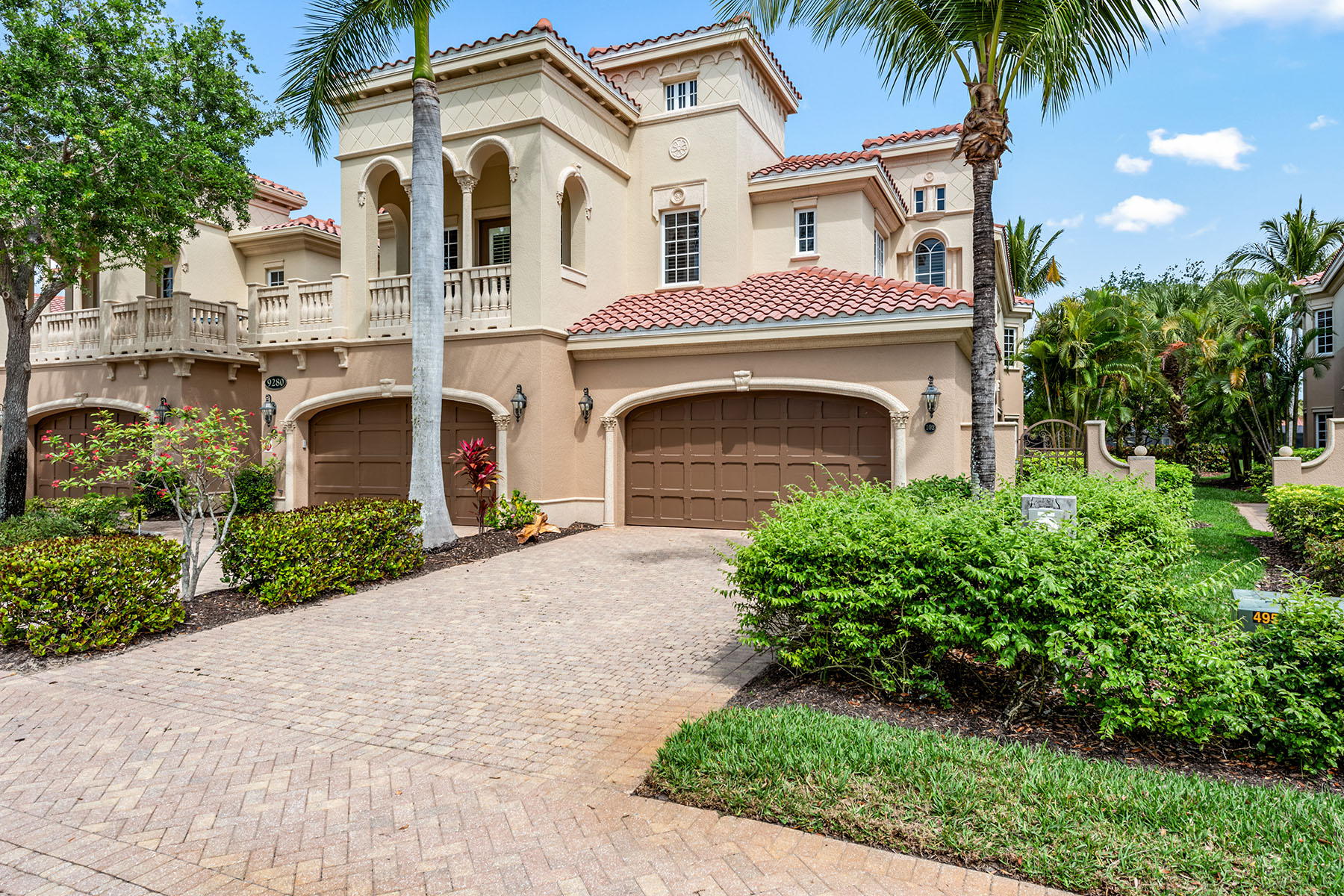 9280 Menaggio Court , 102