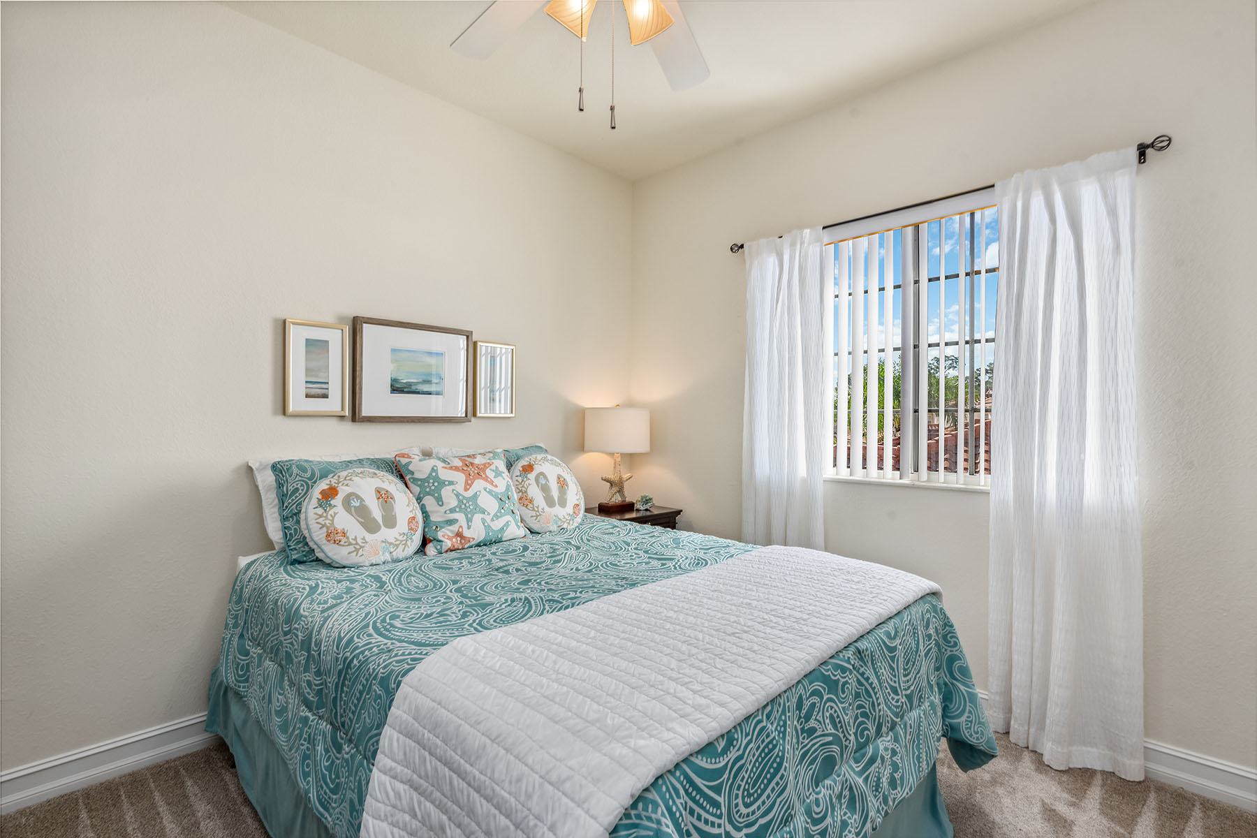 675 Luisa Lane , 2
