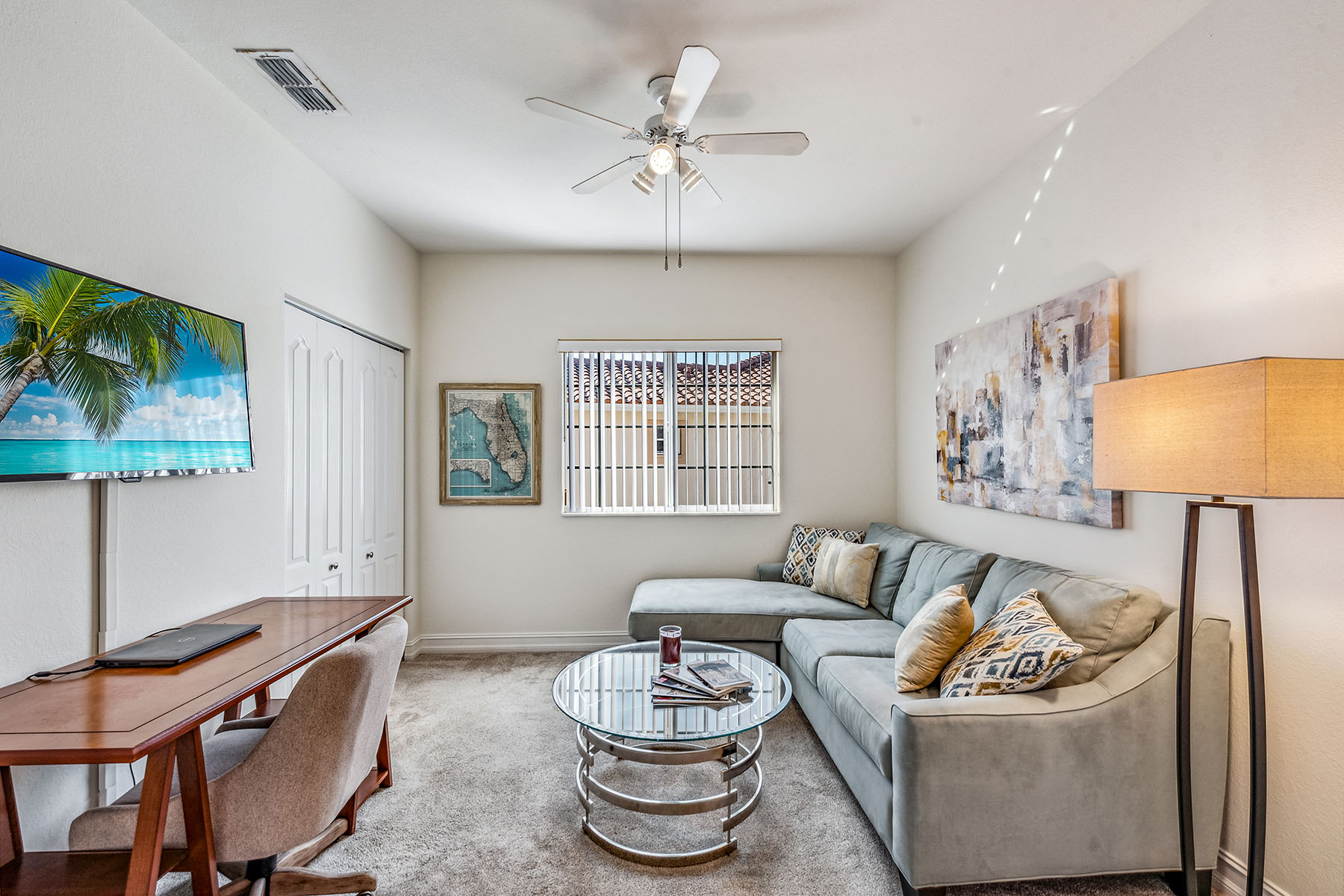 675 Luisa Lane , 2