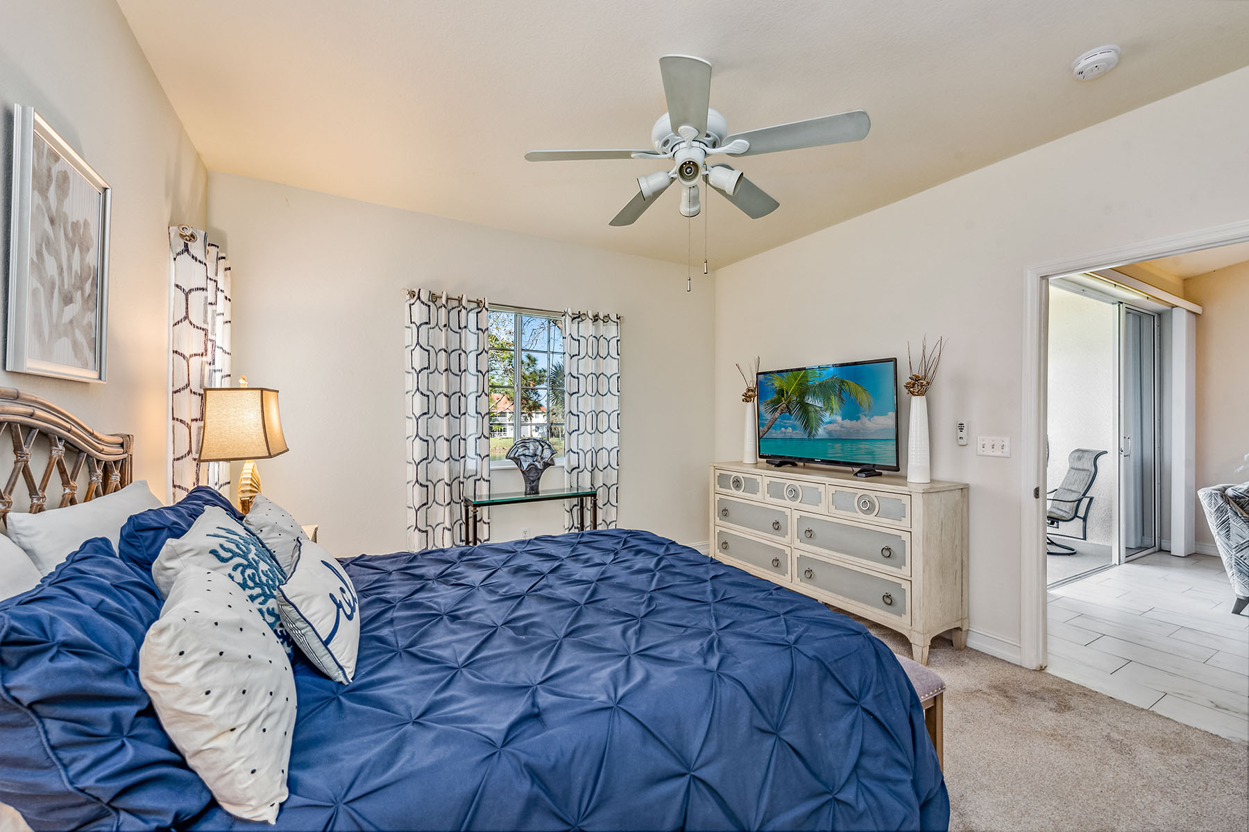 675 Luisa Lane , 2