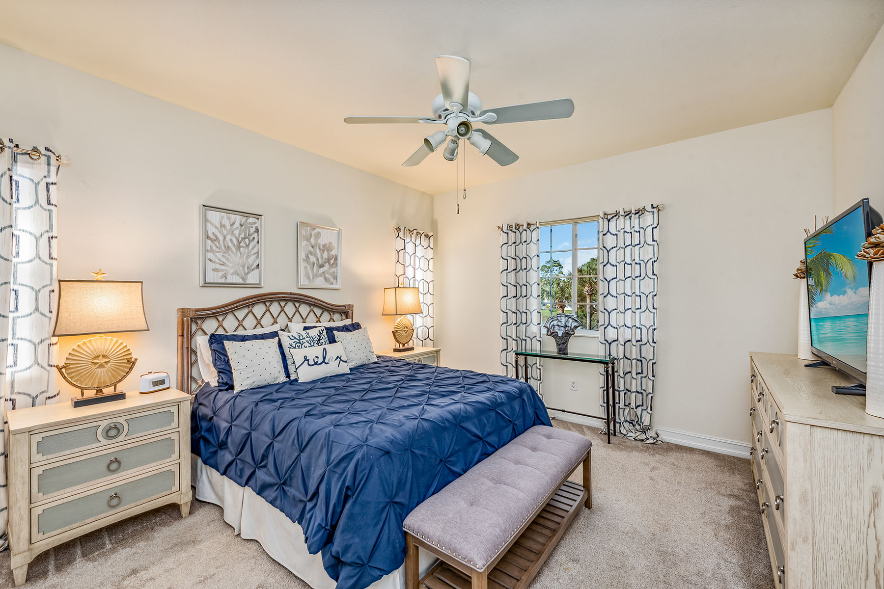 675 Luisa Lane , 2