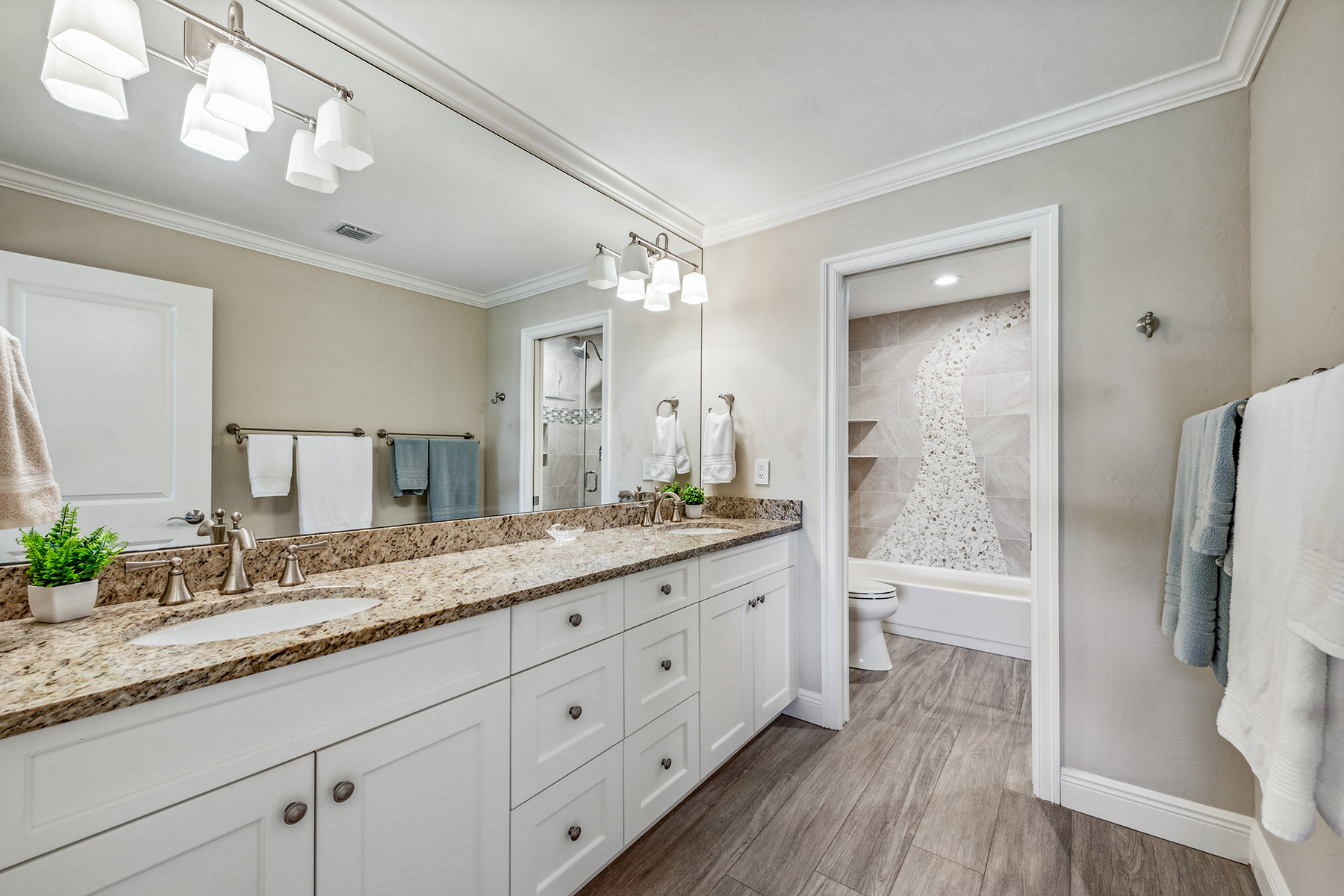 1080 S Collier Boulevard , 302