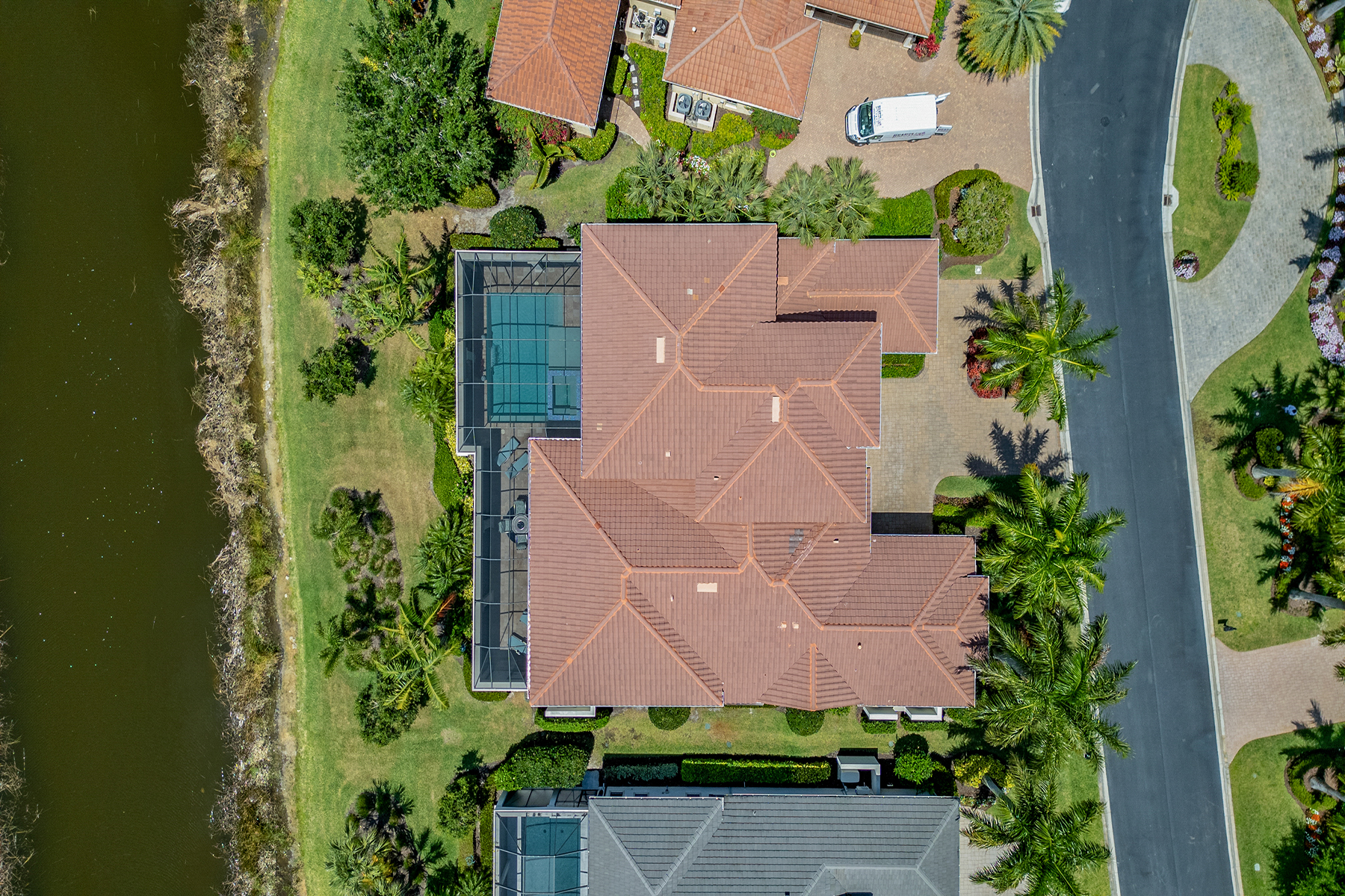 3815 Isla Del Sol Way