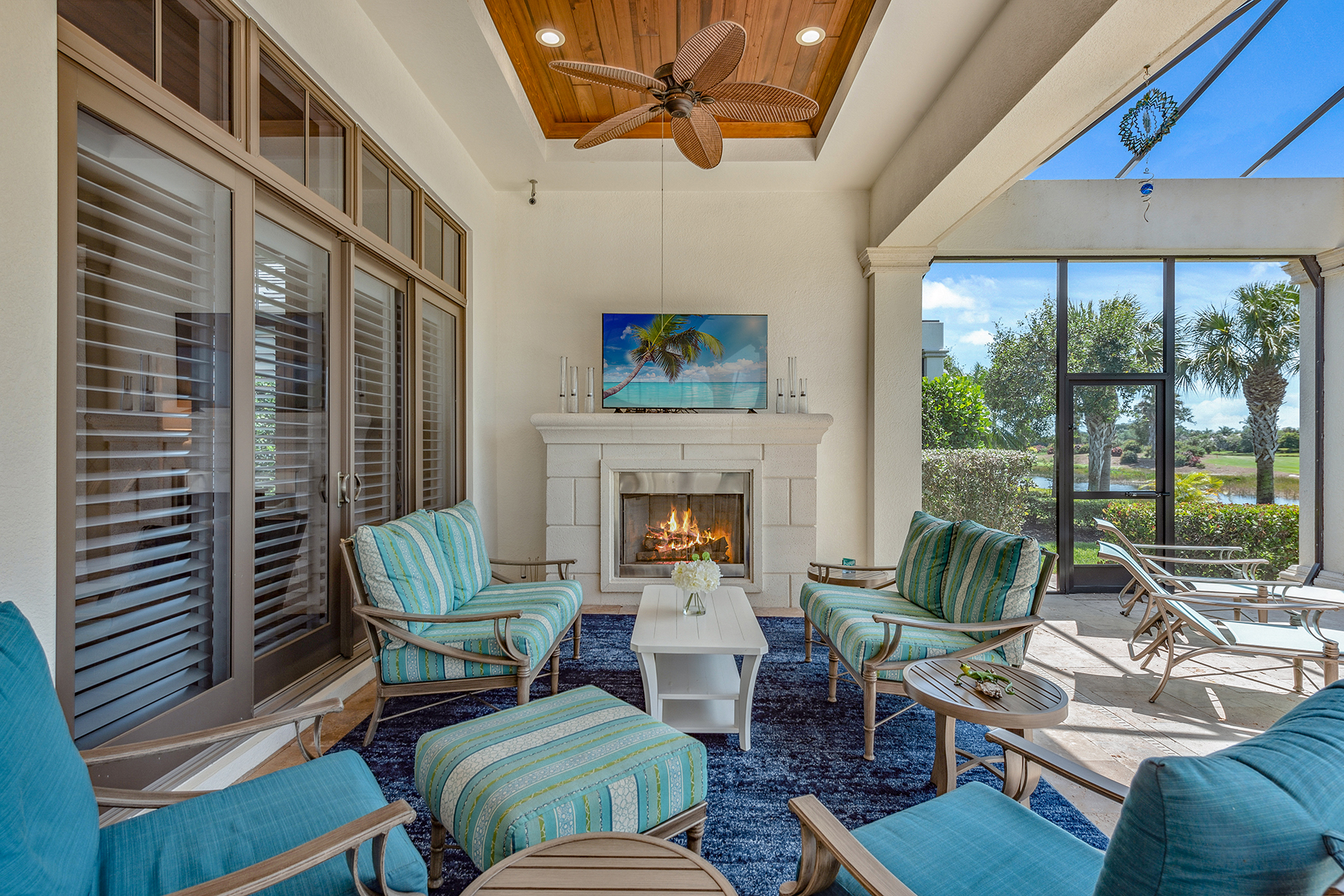3815 Isla Del Sol Way