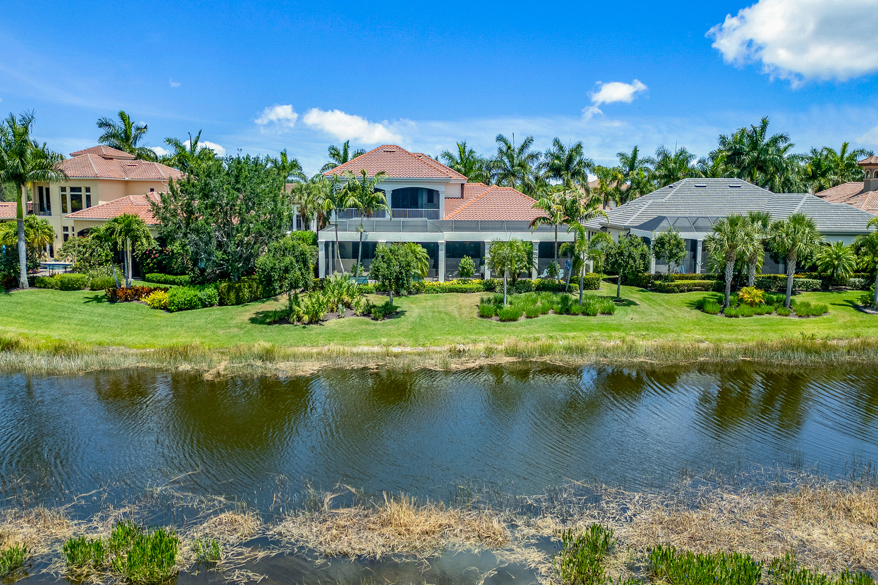 3815 Isla Del Sol Way