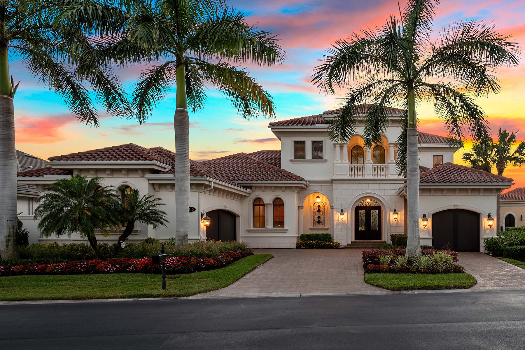 3815 Isla Del Sol Way