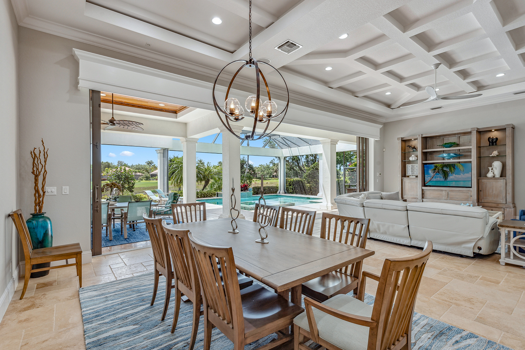 3815 Isla Del Sol Way