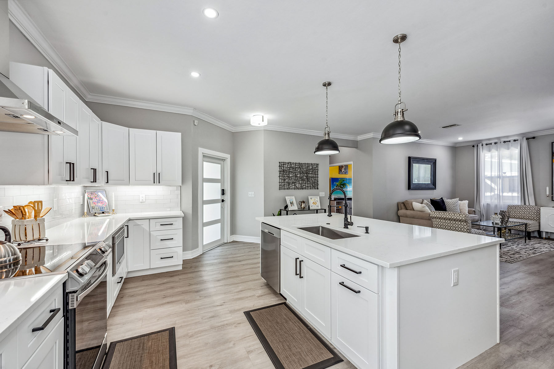 162 7th Street