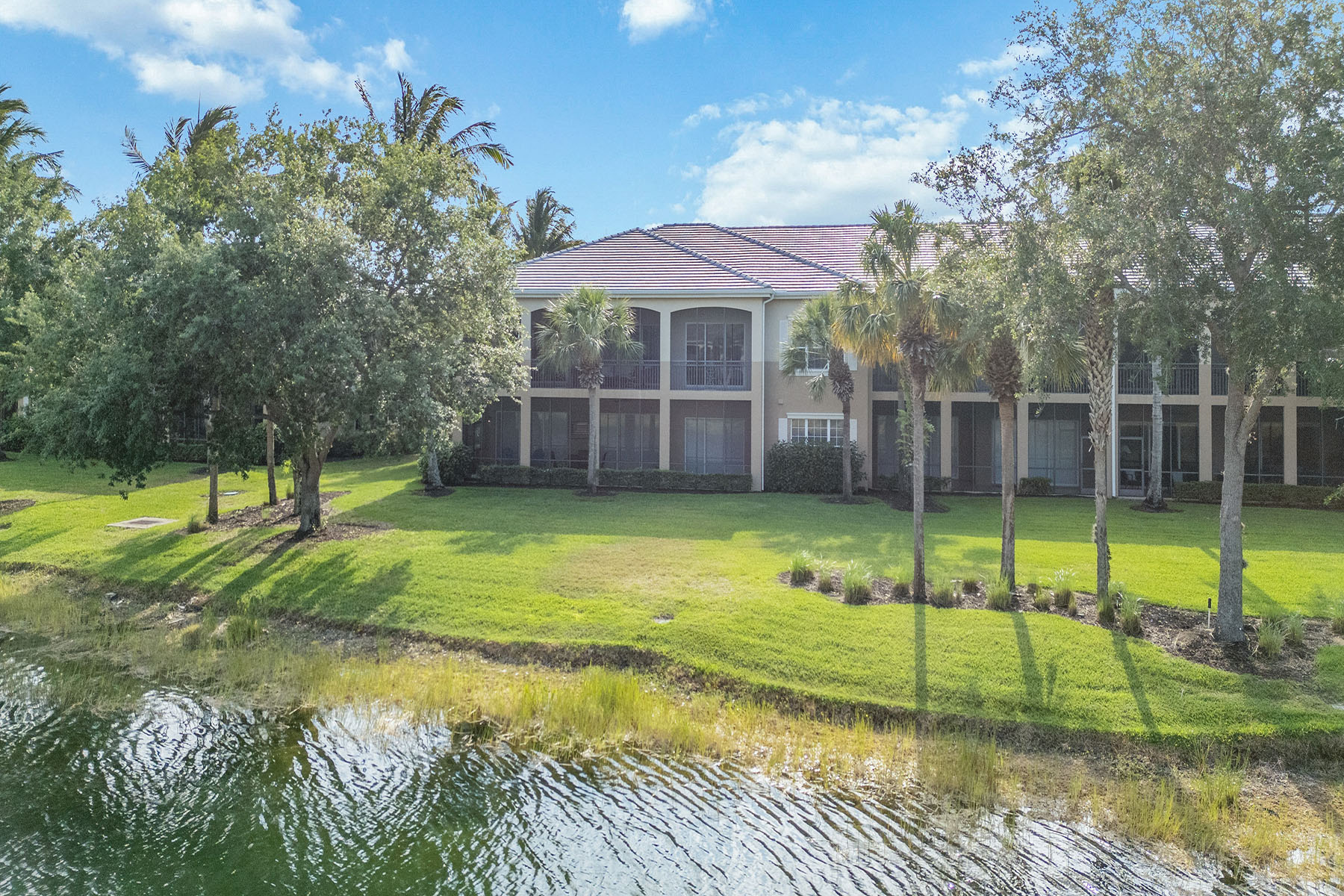 3123 Aviamar Circle , 104